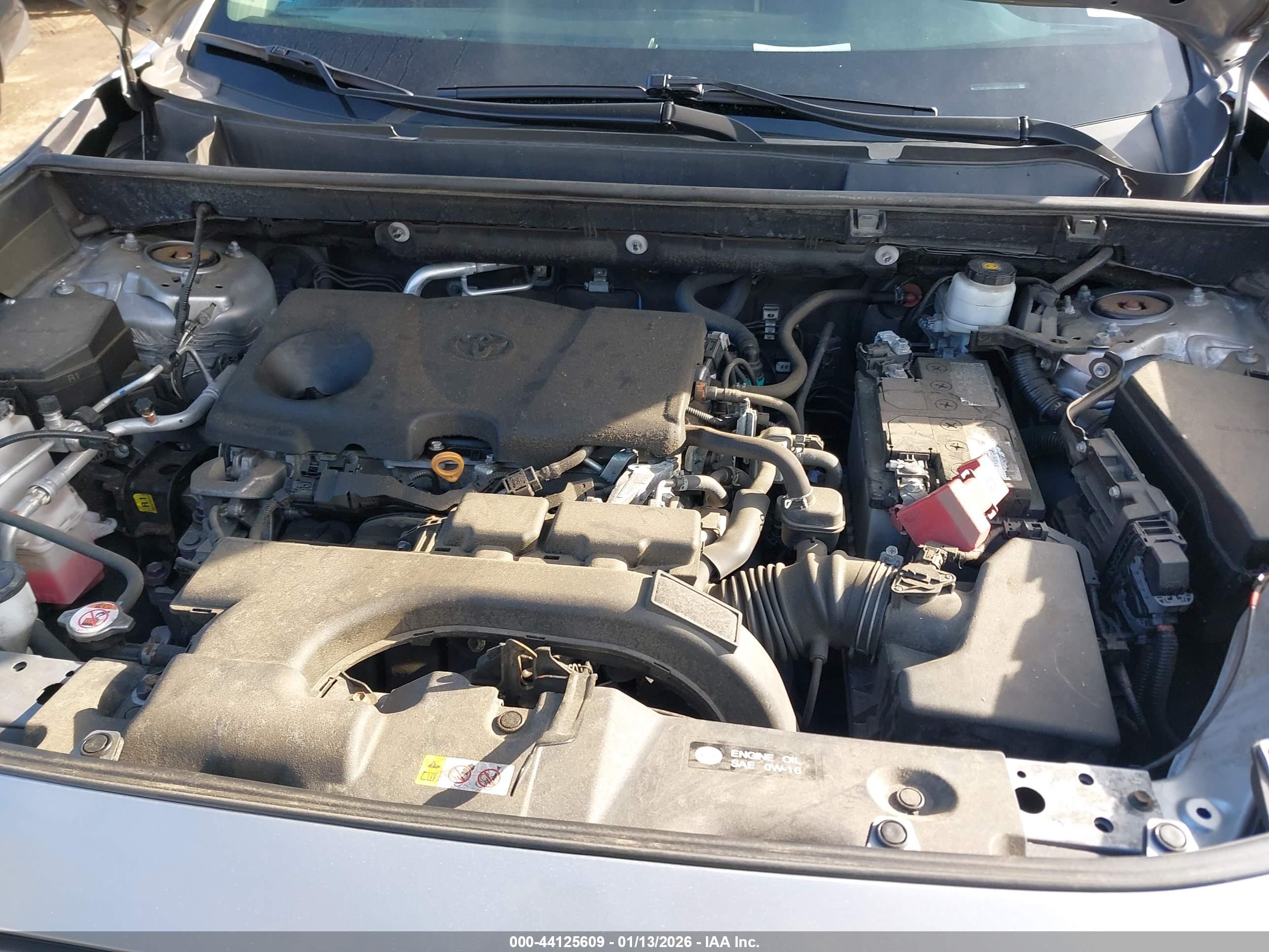 TOYOTA RAV4 image 10