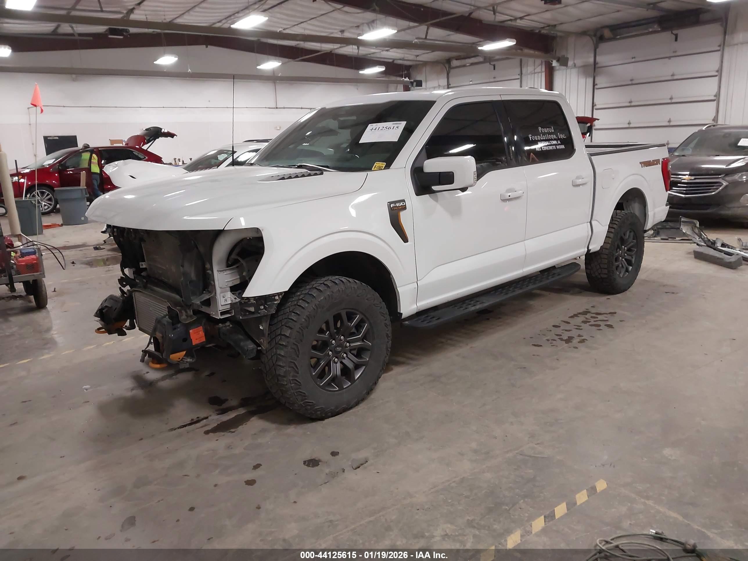 FORD F-150 image 2