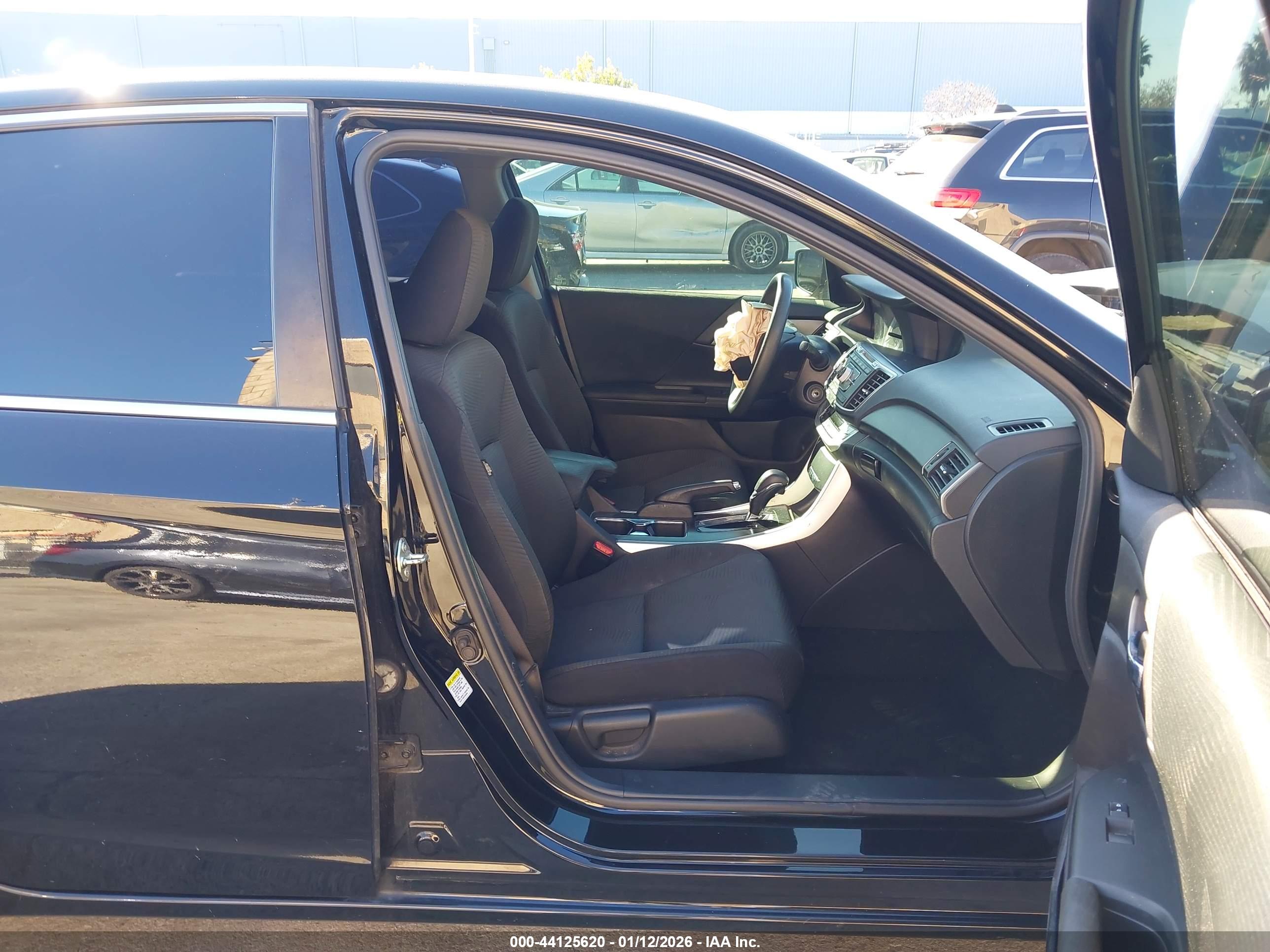 HONDA ACCORD image 5