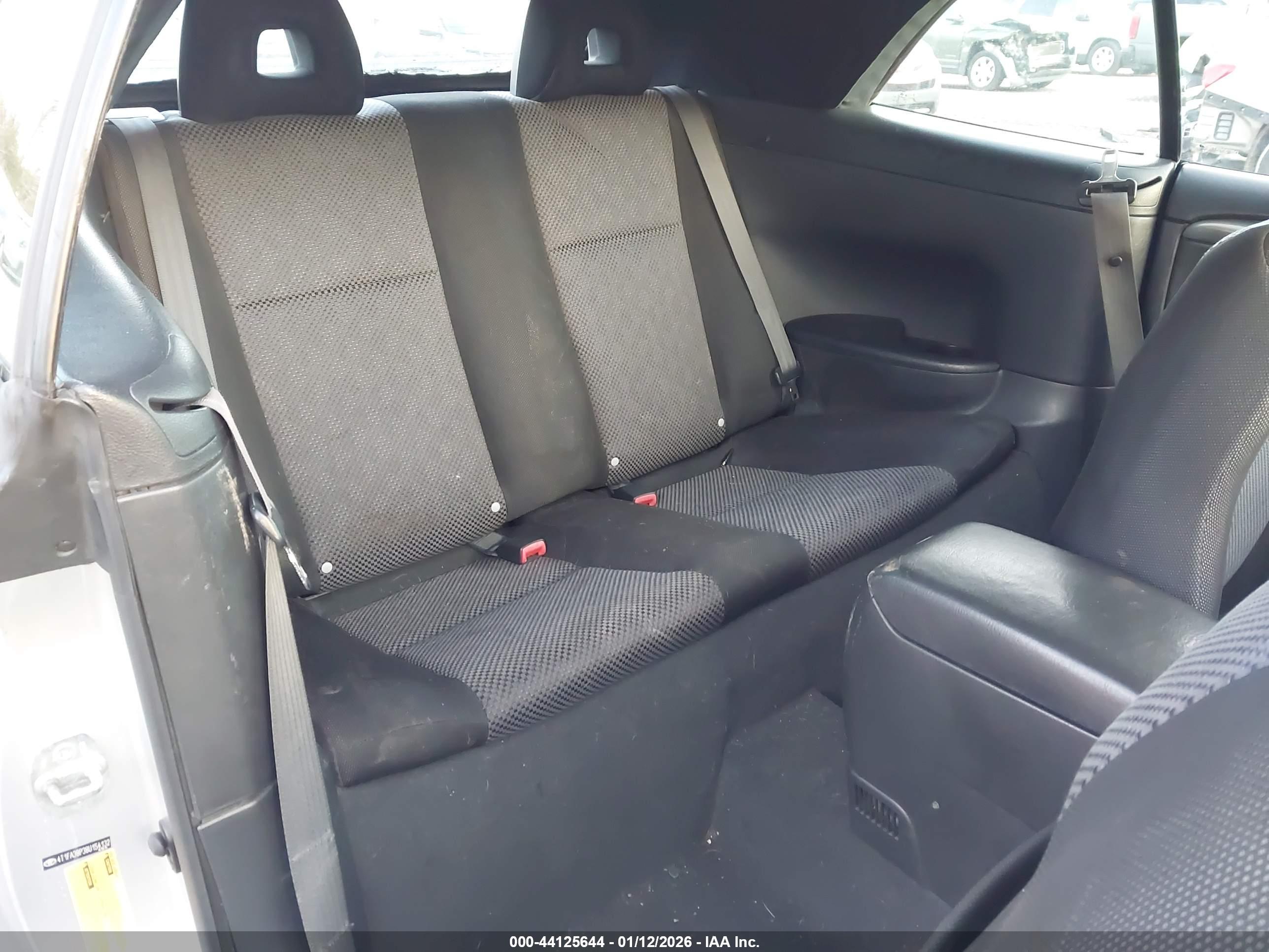 TOYOTA CAMRY image 8