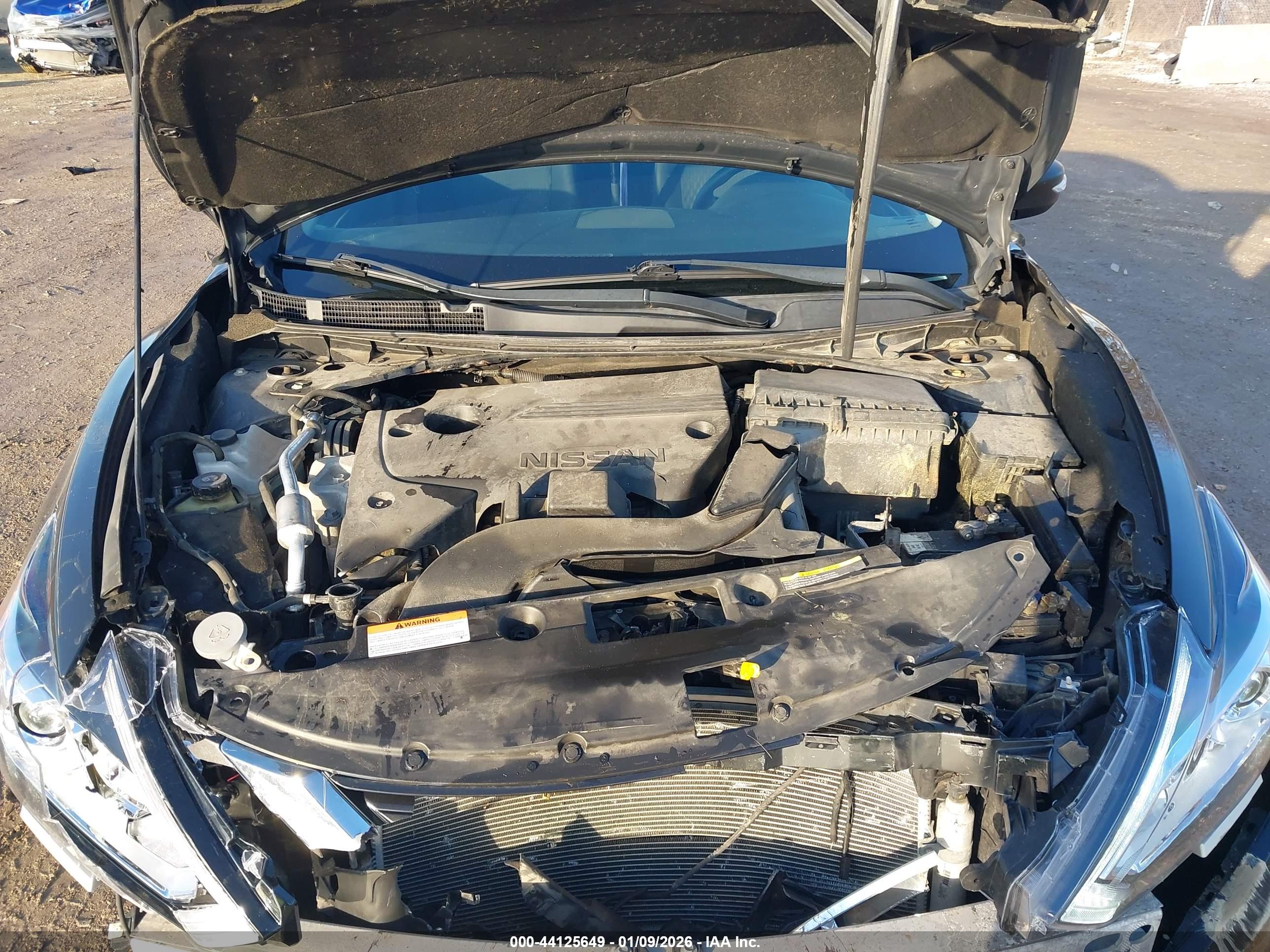 NISSAN ALTIMA image 10