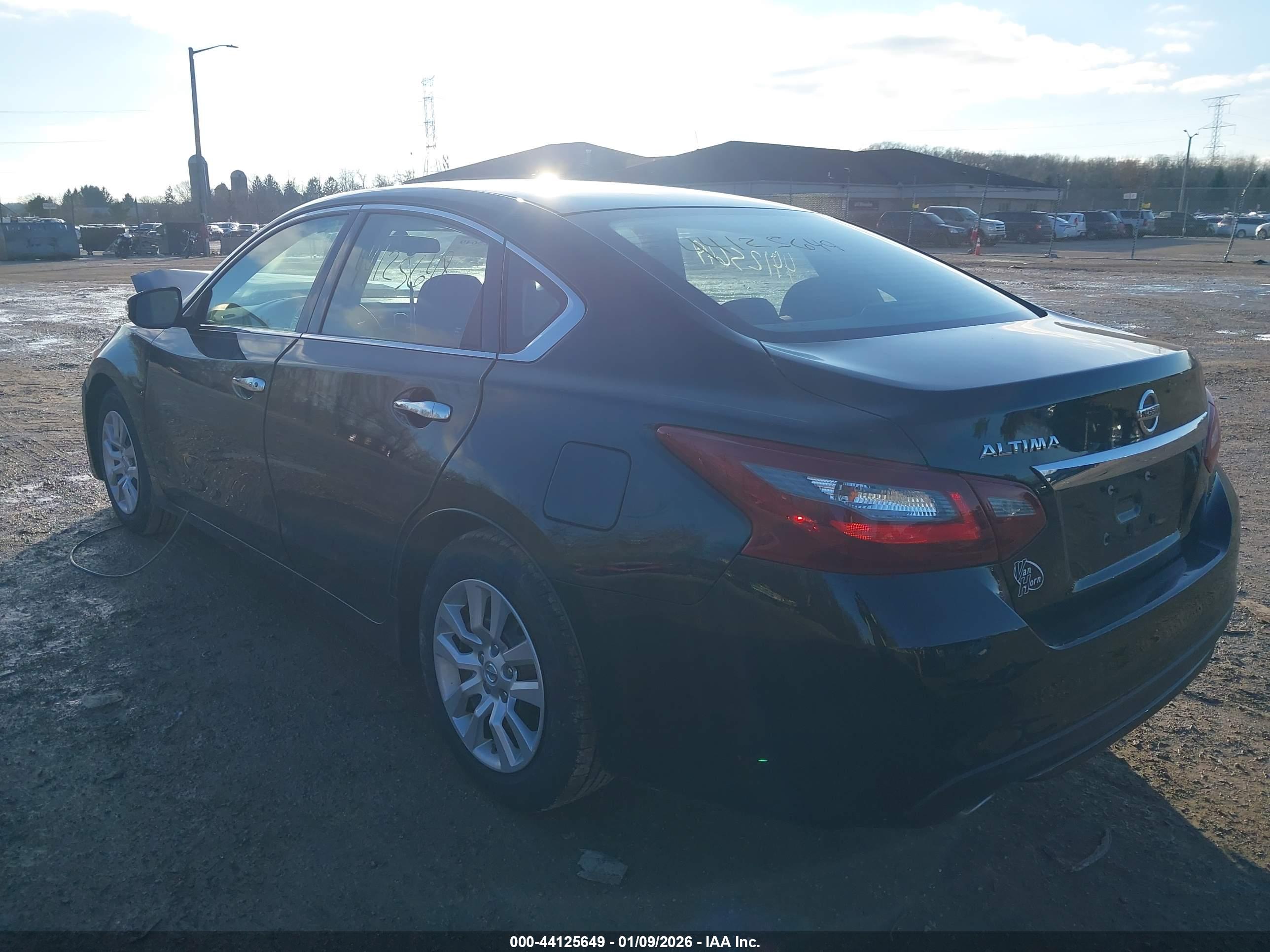 NISSAN ALTIMA image 3