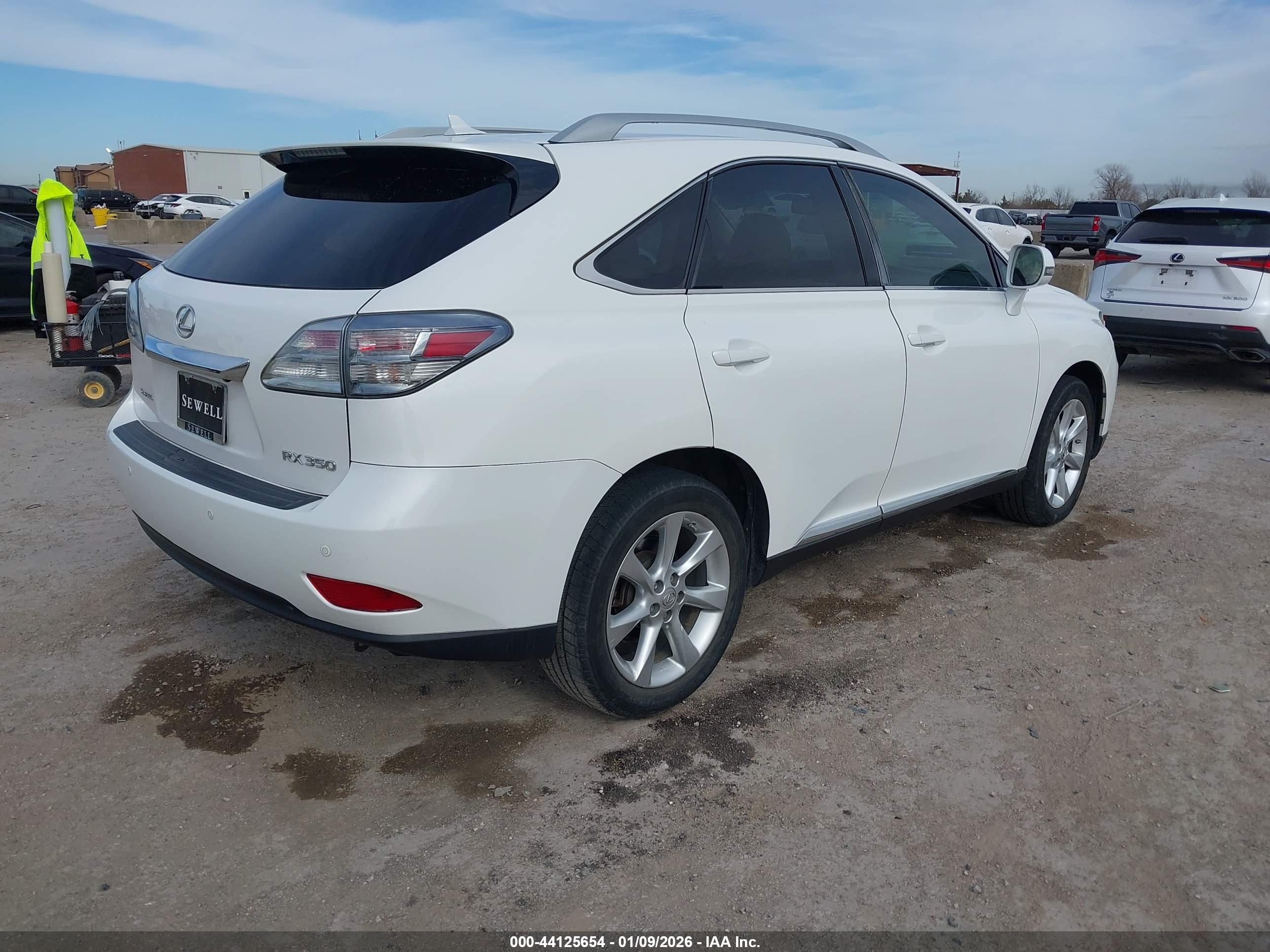 LEXUS RX image 4