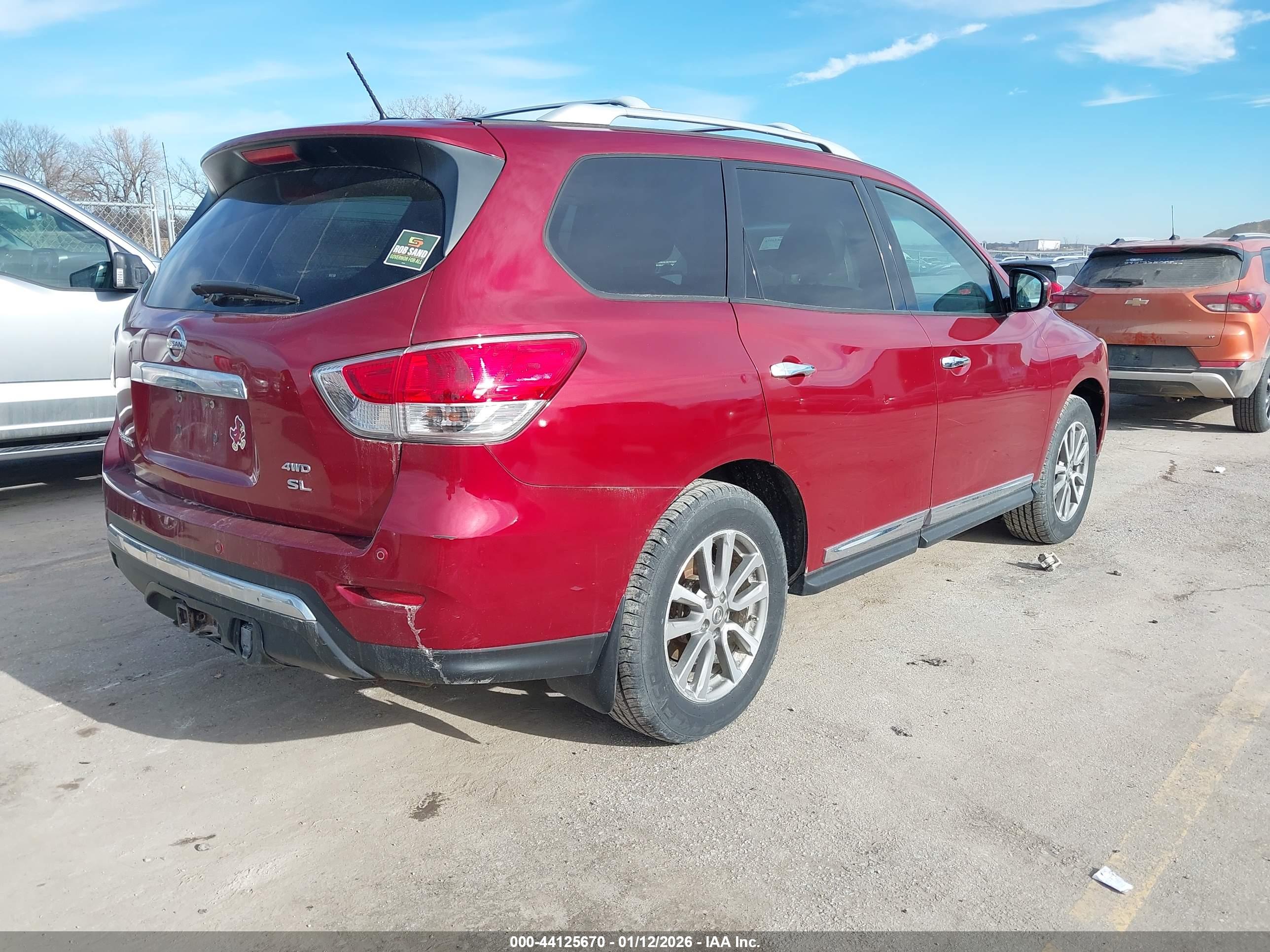 NISSAN PATHFINDER image 4