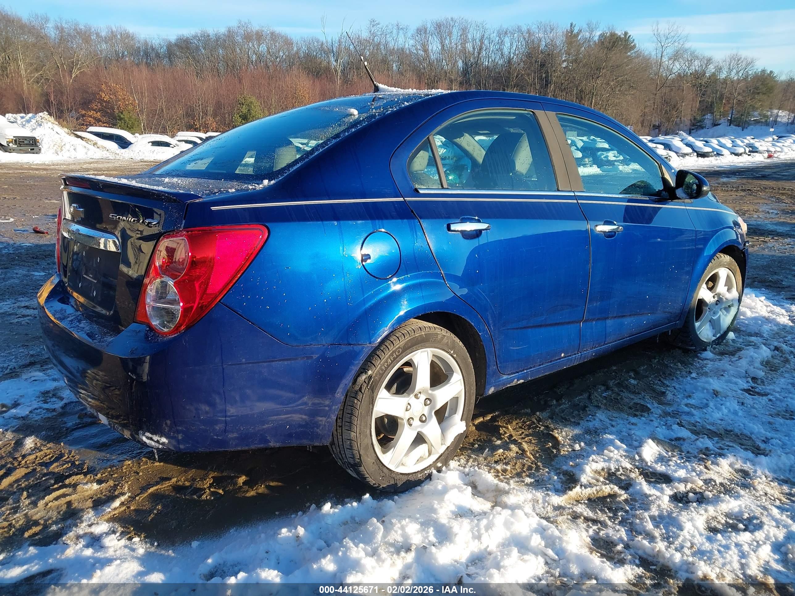 CHEVROLET SONIC image 4