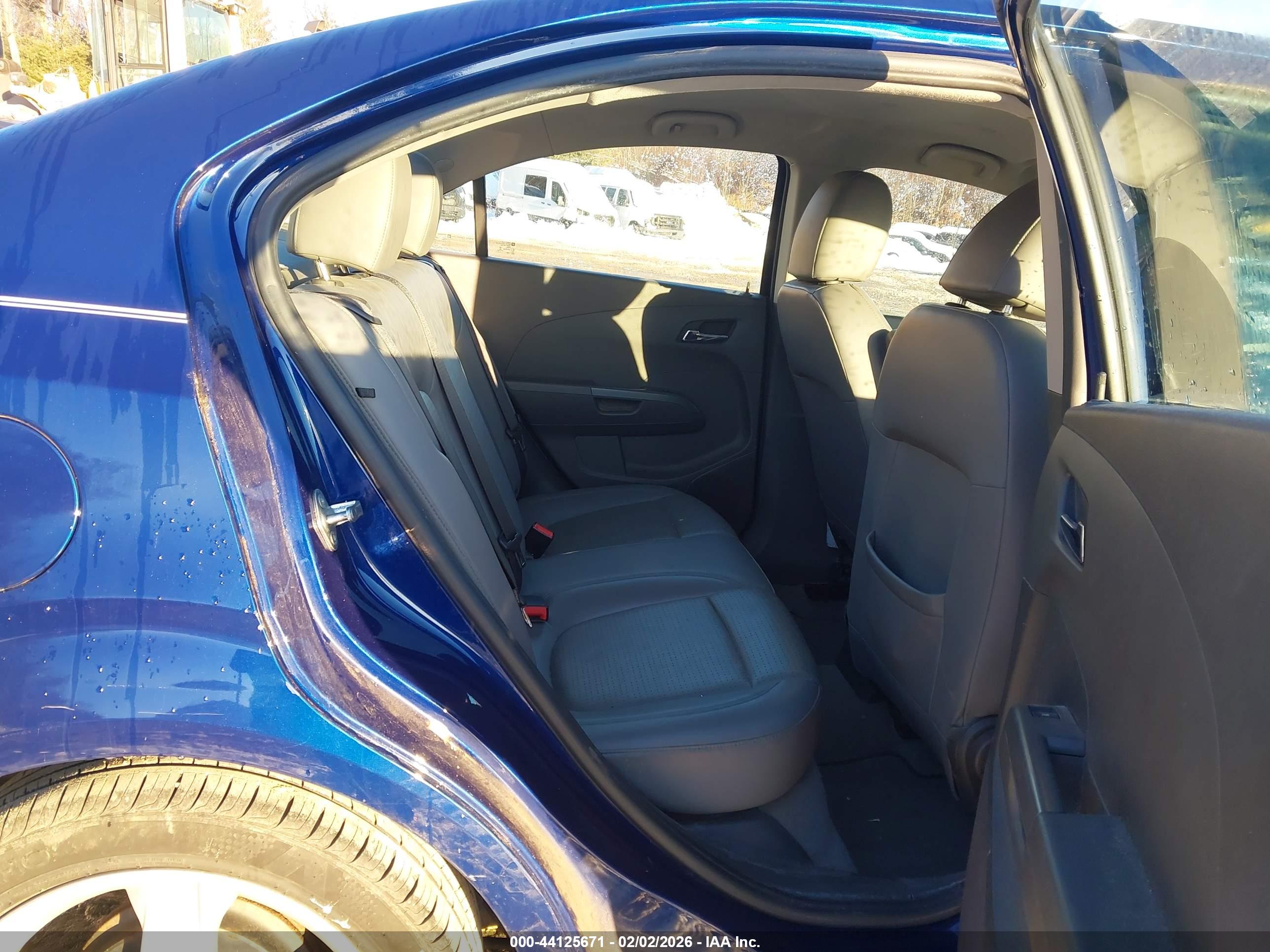 CHEVROLET SONIC image 8