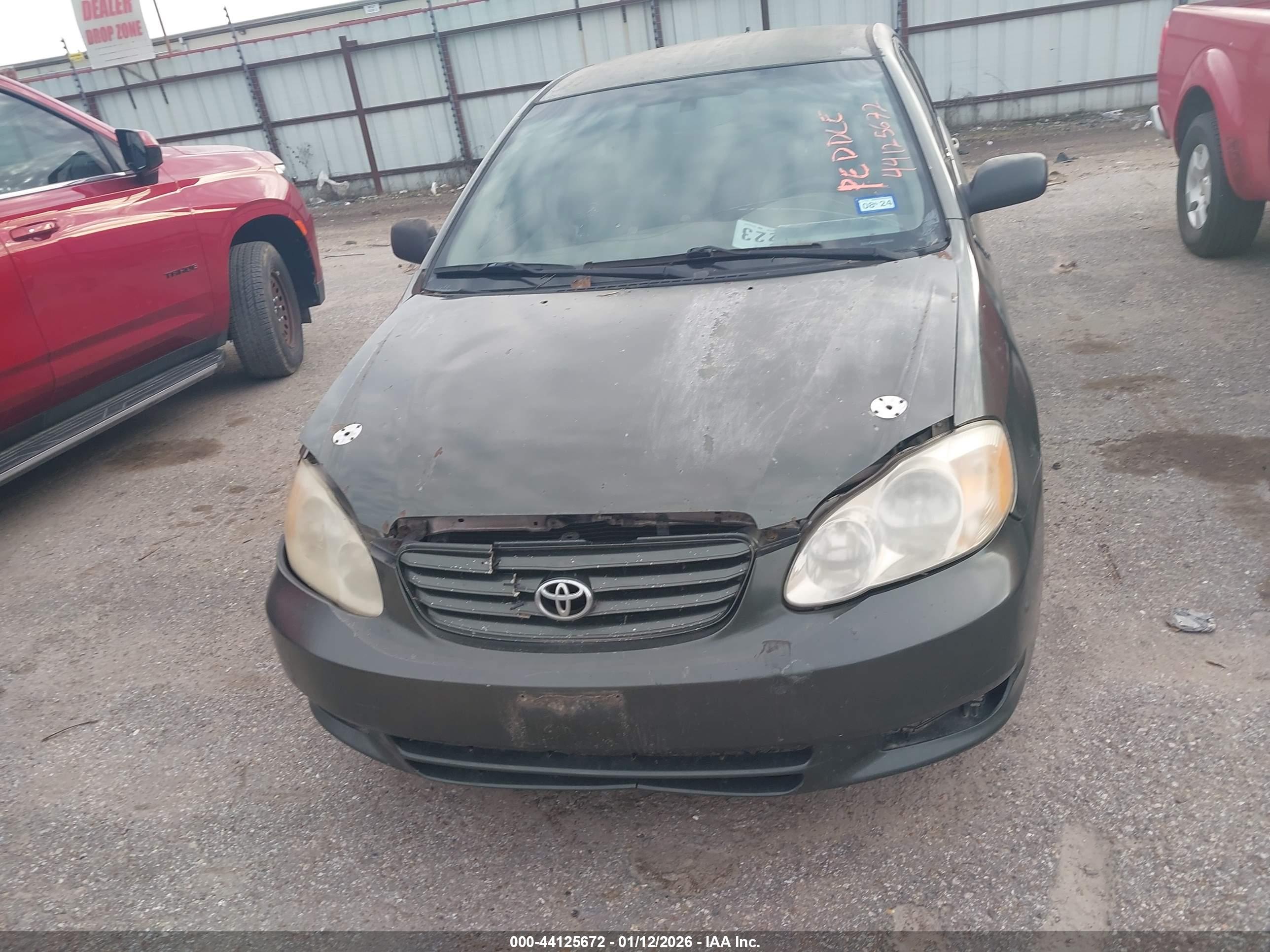 TOYOTA COROLLA image 6