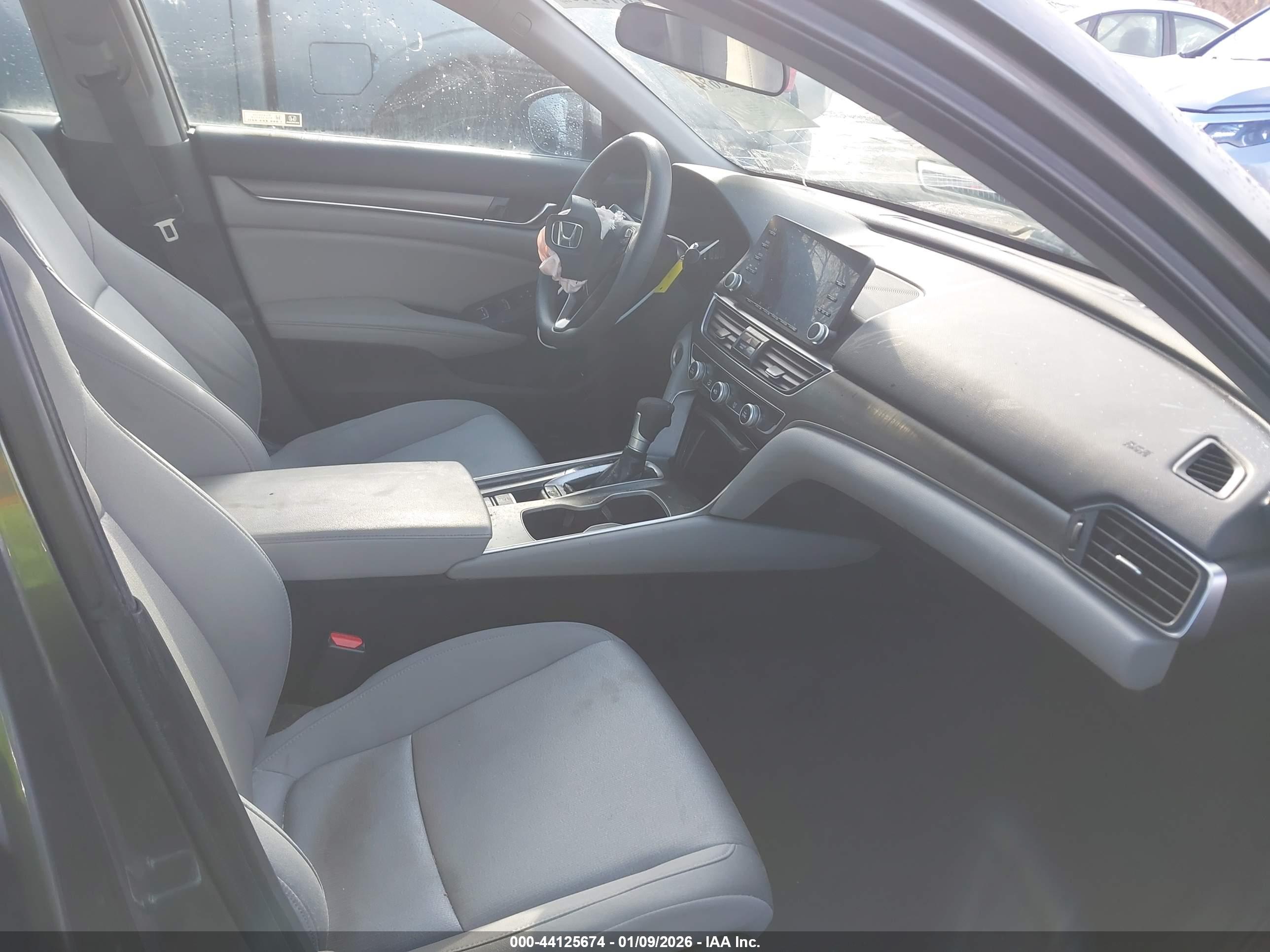 HONDA ACCORD image 5