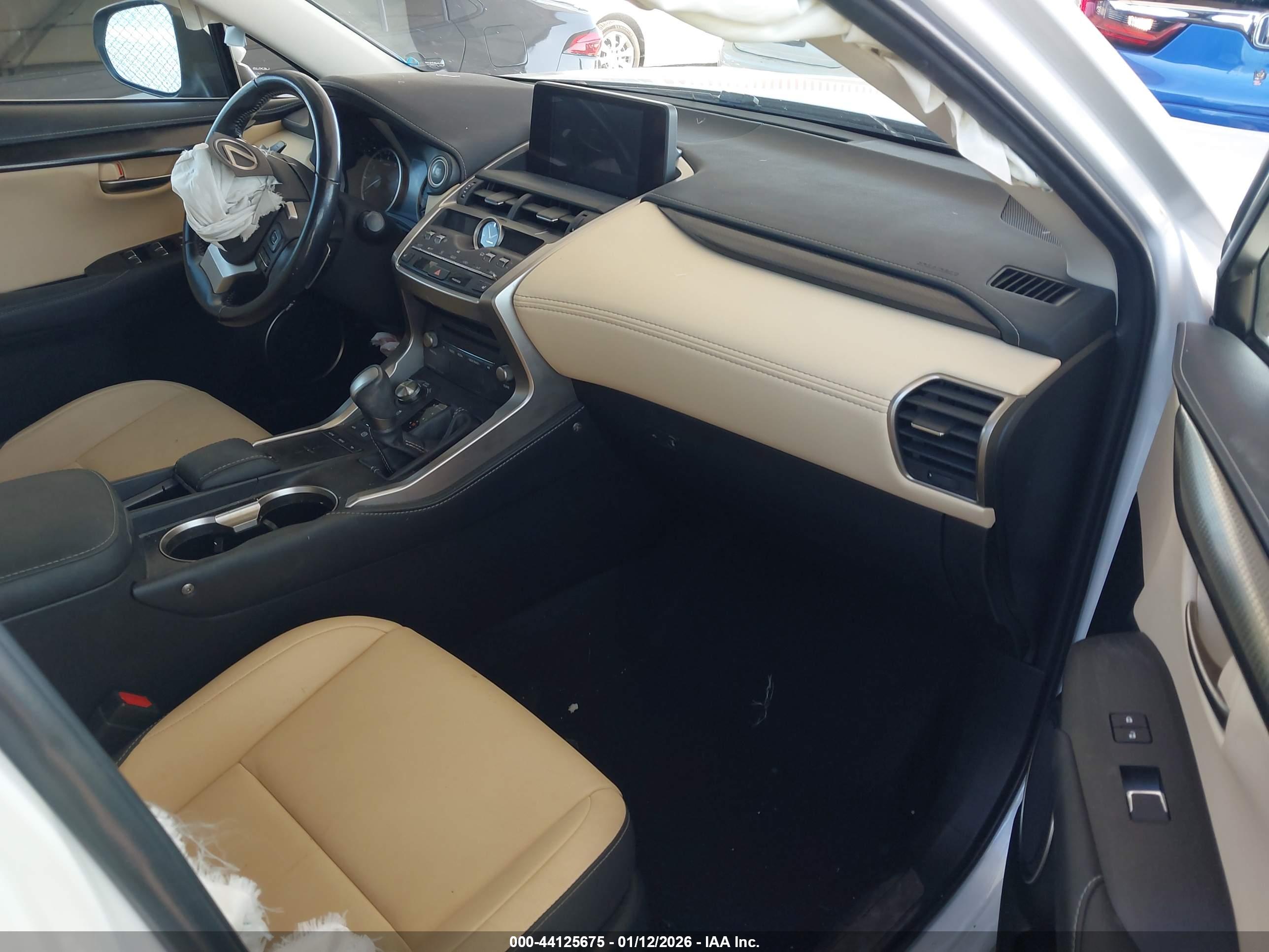 LEXUS NX image 5