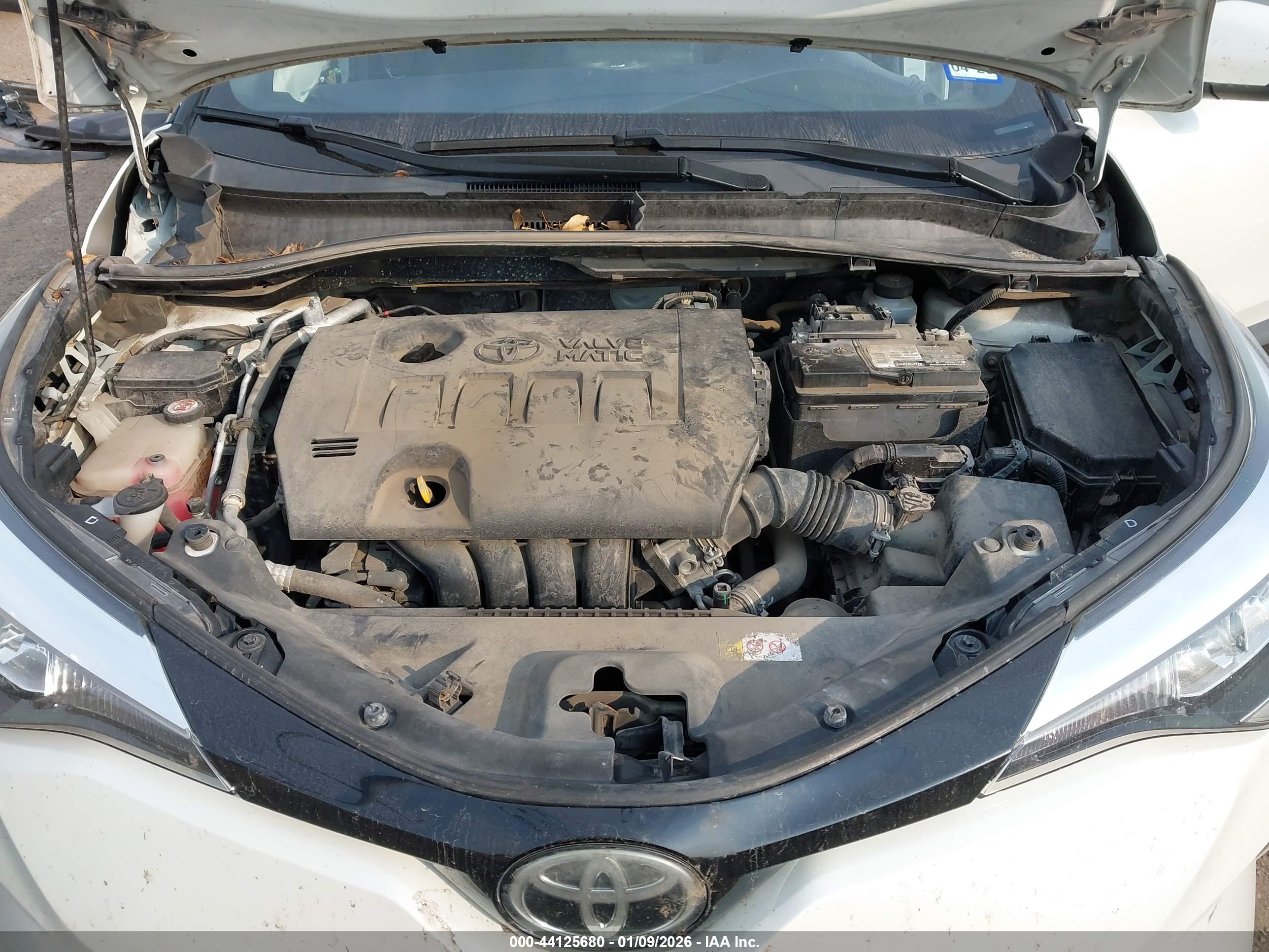 TOYOTA C-HR image 10