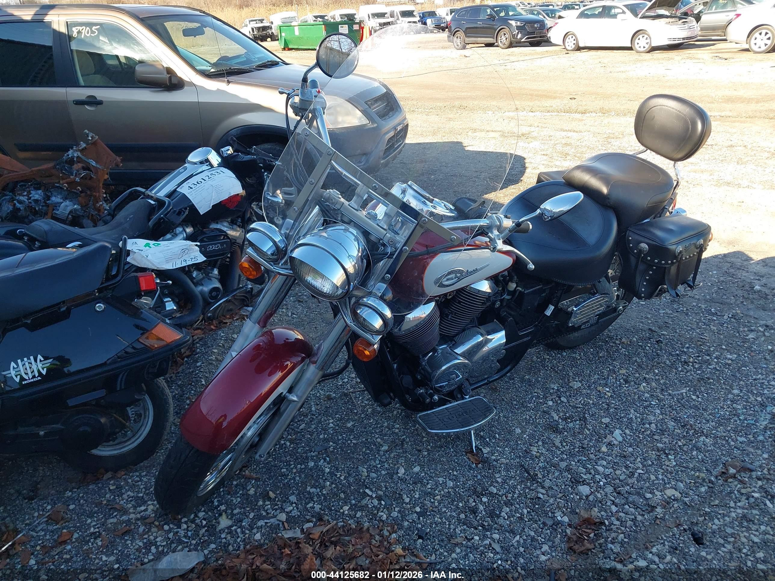 HONDA VT750 image 2
