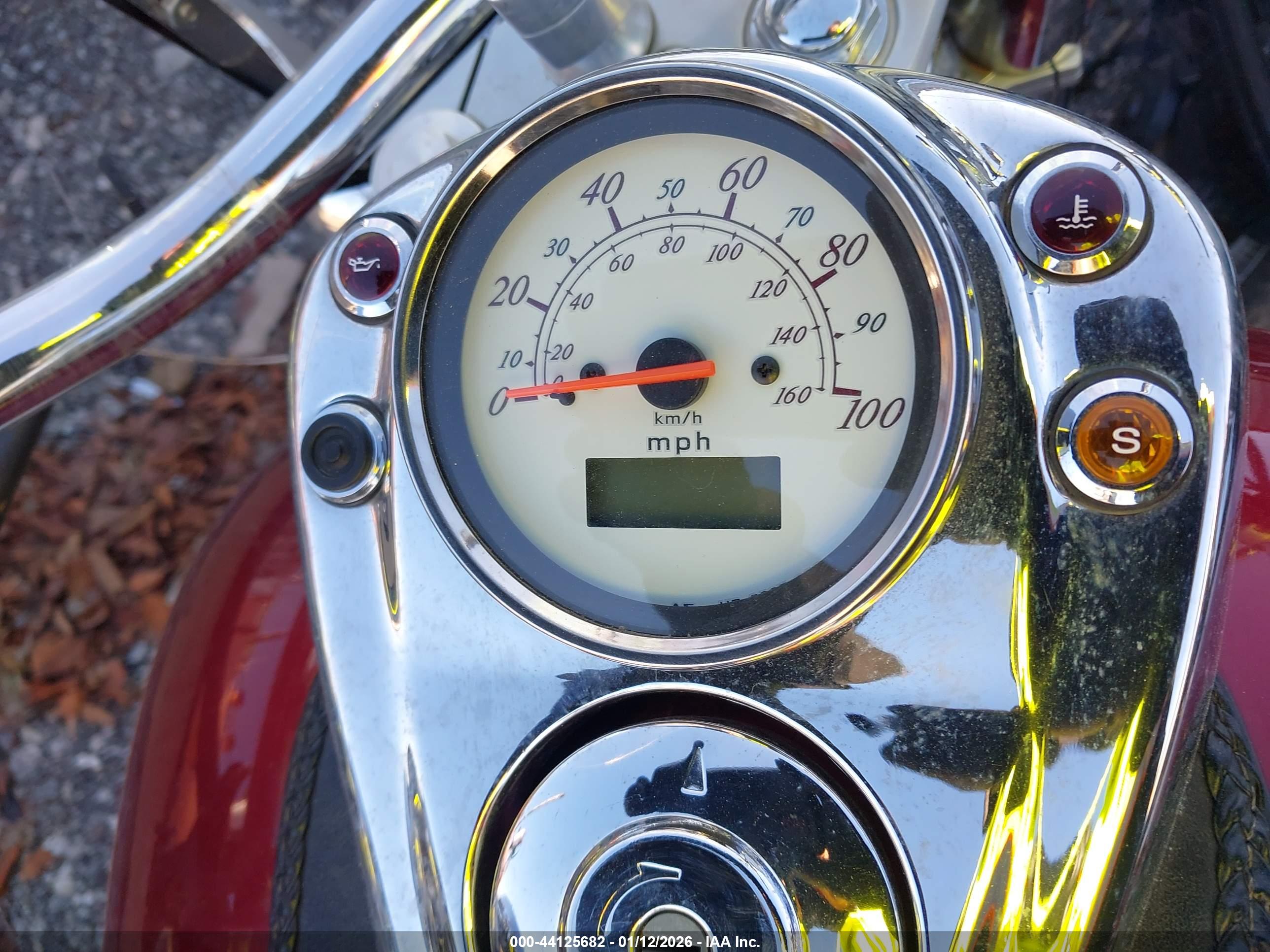 HONDA VT750 image 7