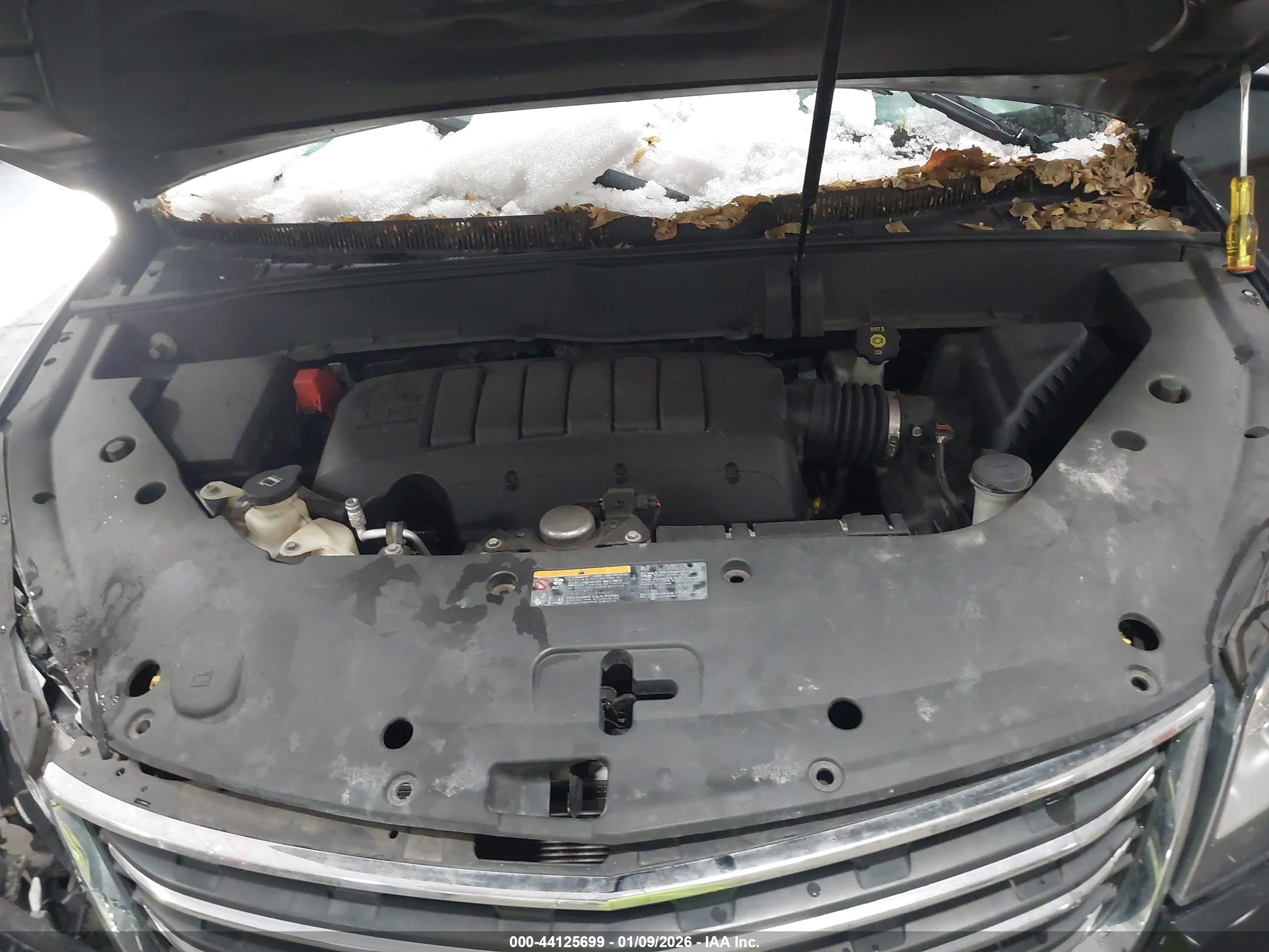 CHEVROLET TRAVERSE image 10