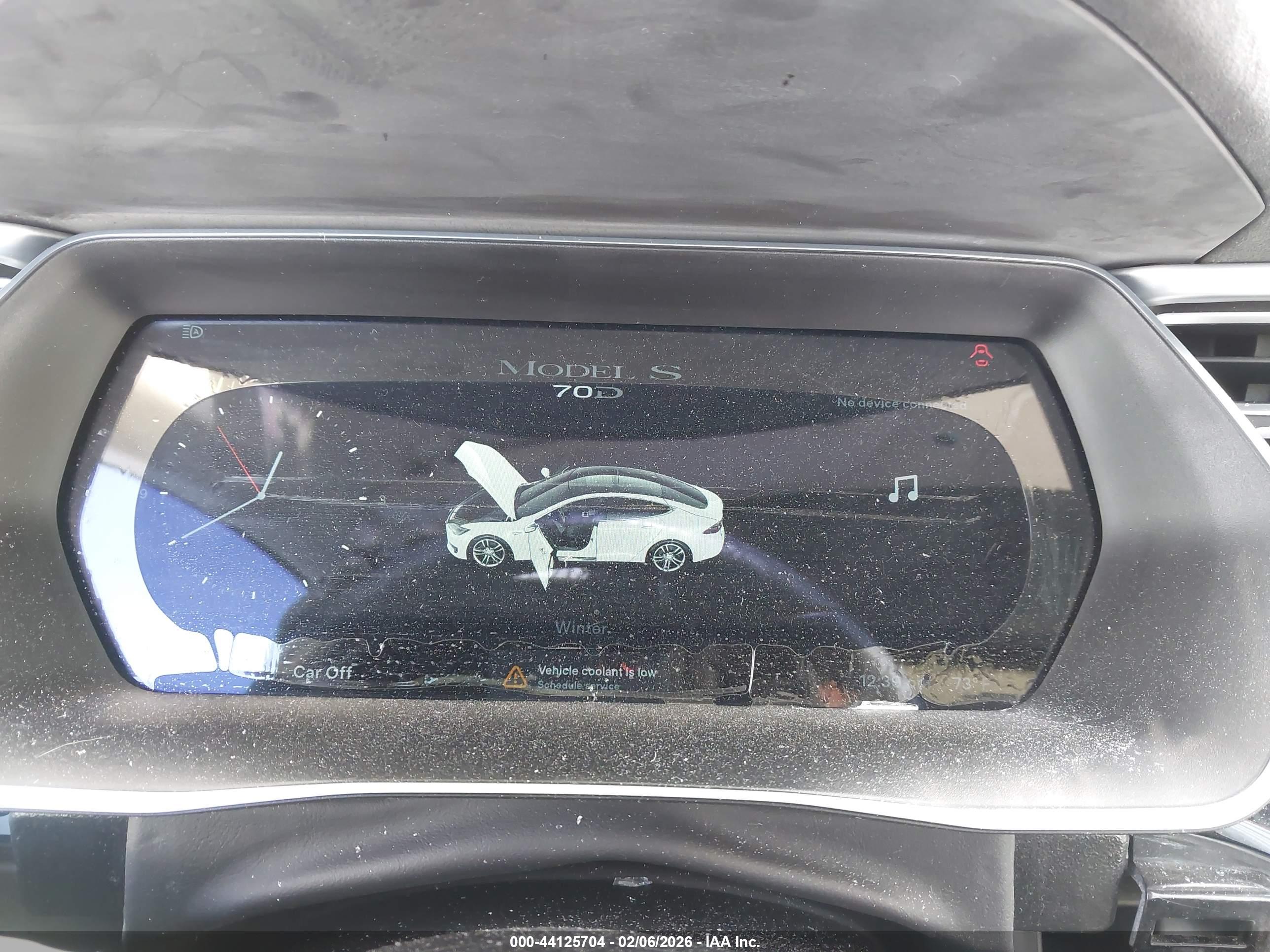 TESLA MODEL image 7