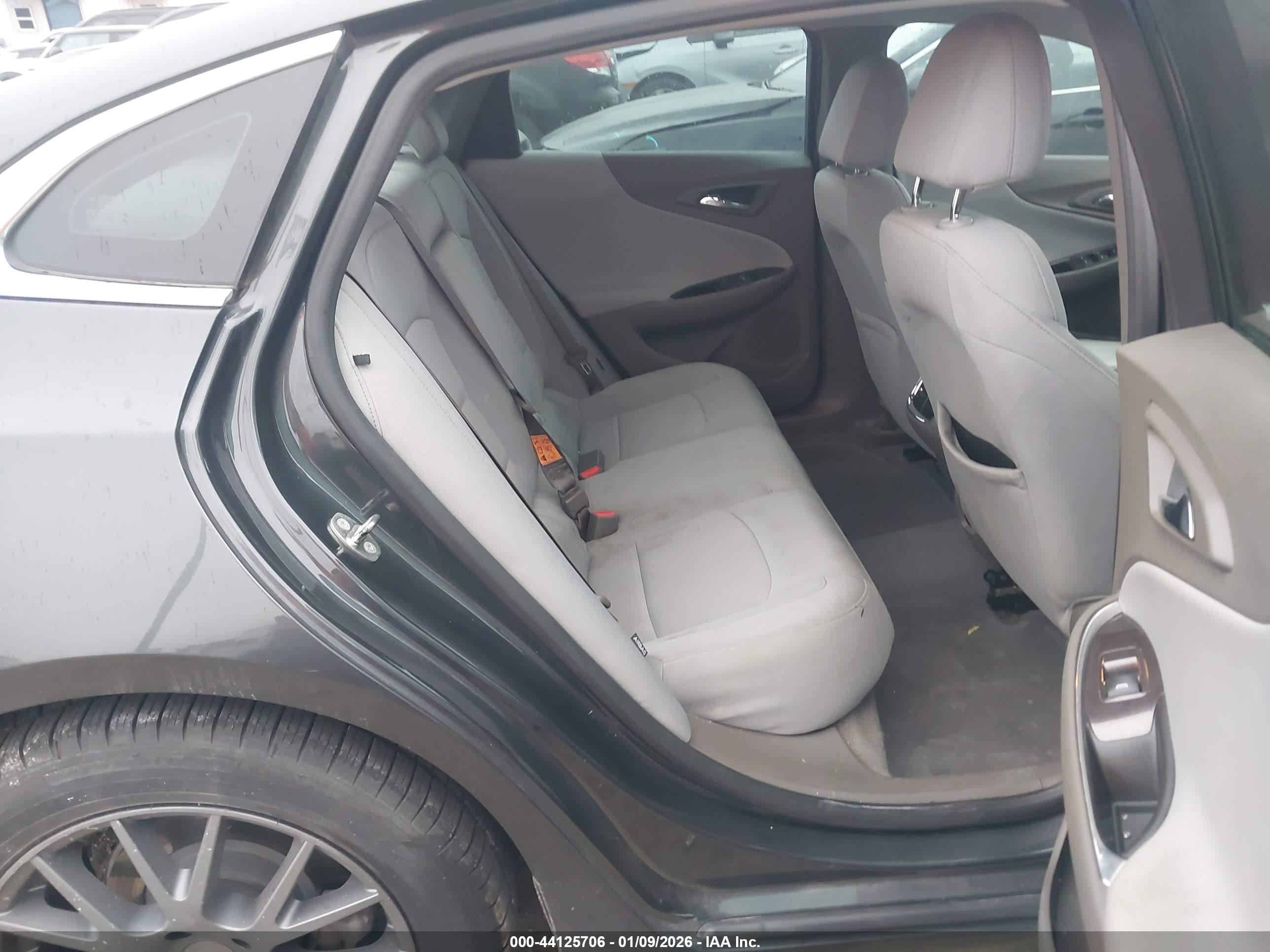 CHEVROLET MALIBU image 8