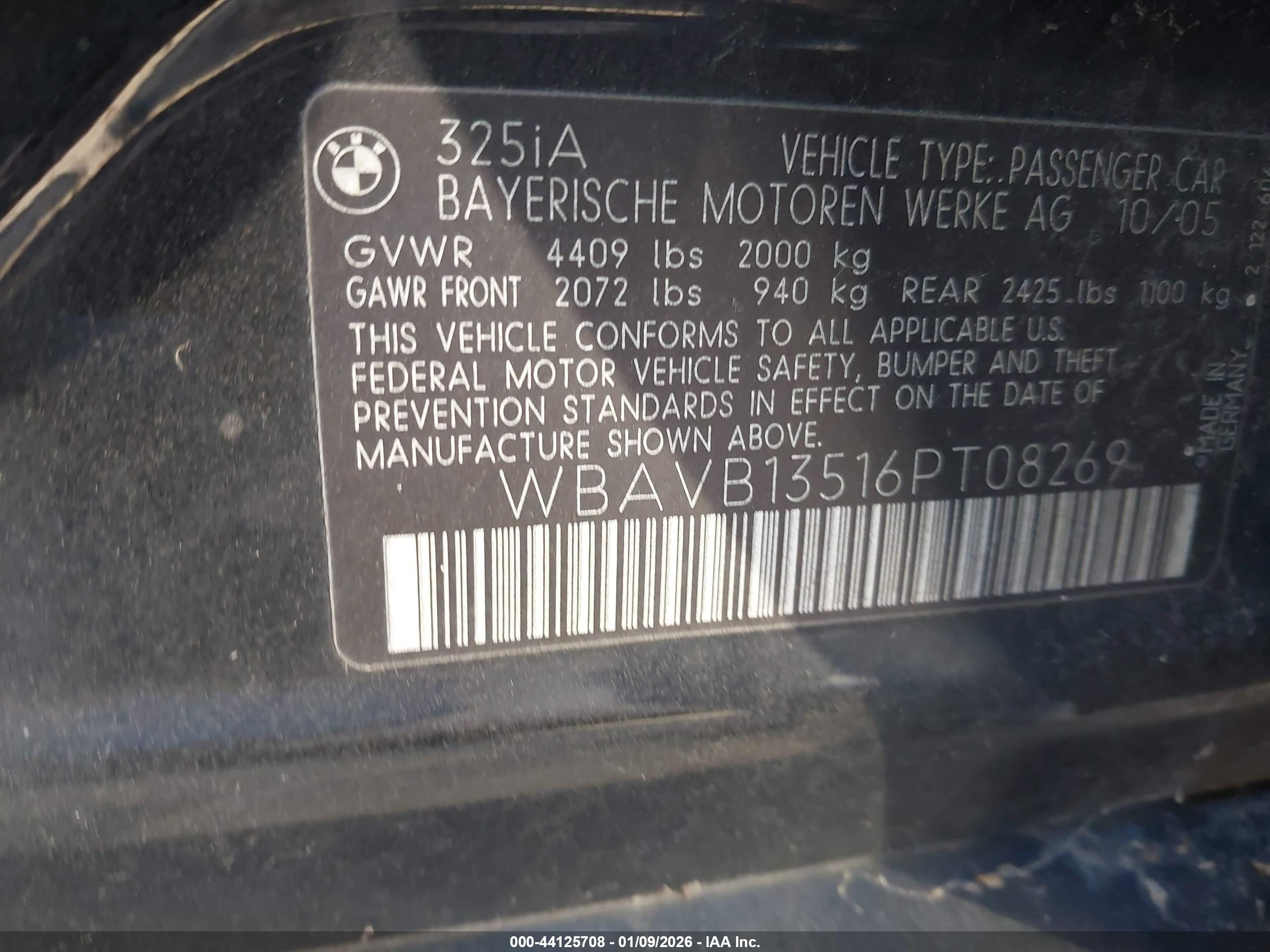 BMW 325I image 9
