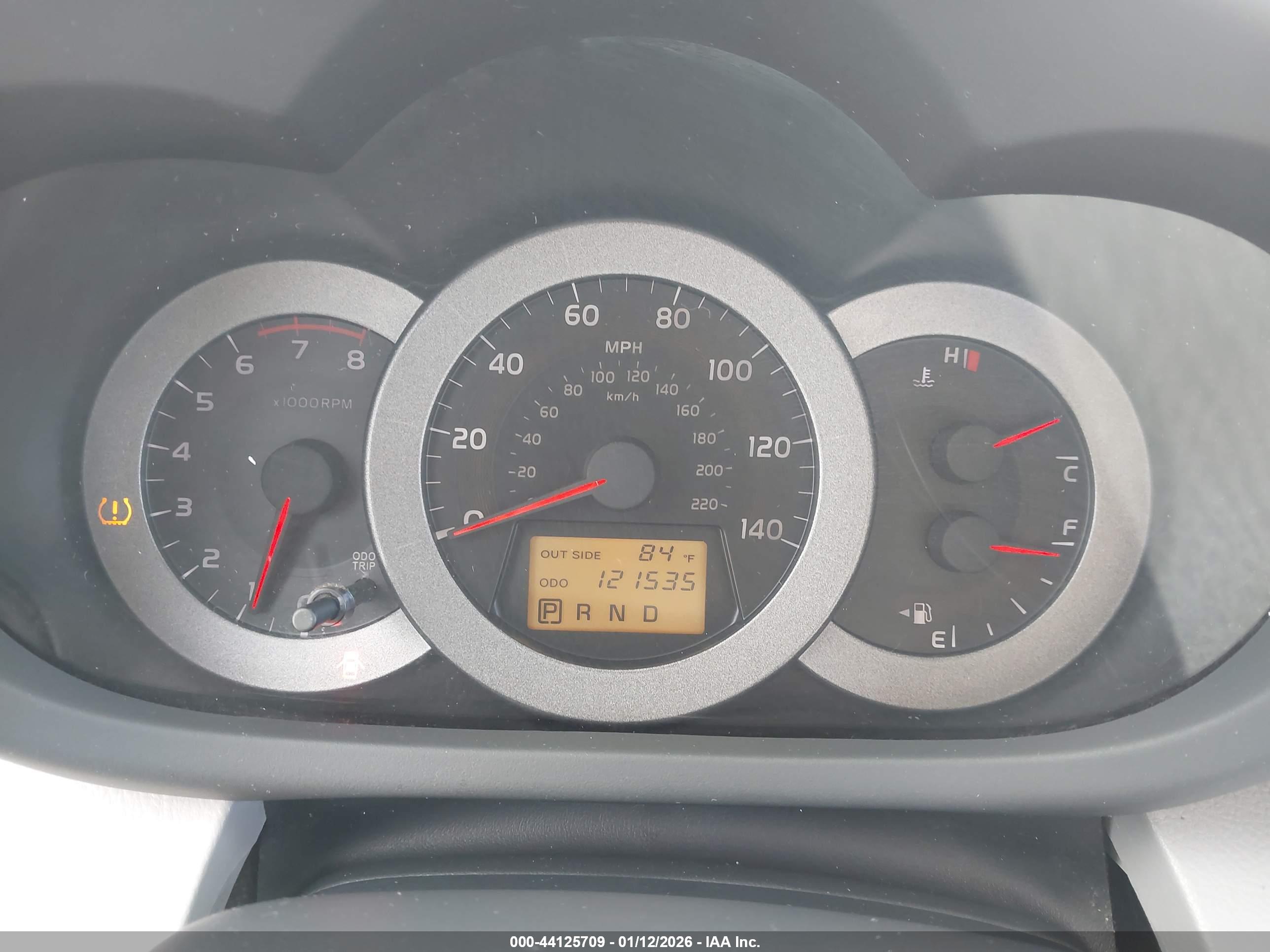 TOYOTA RAV4 image 7