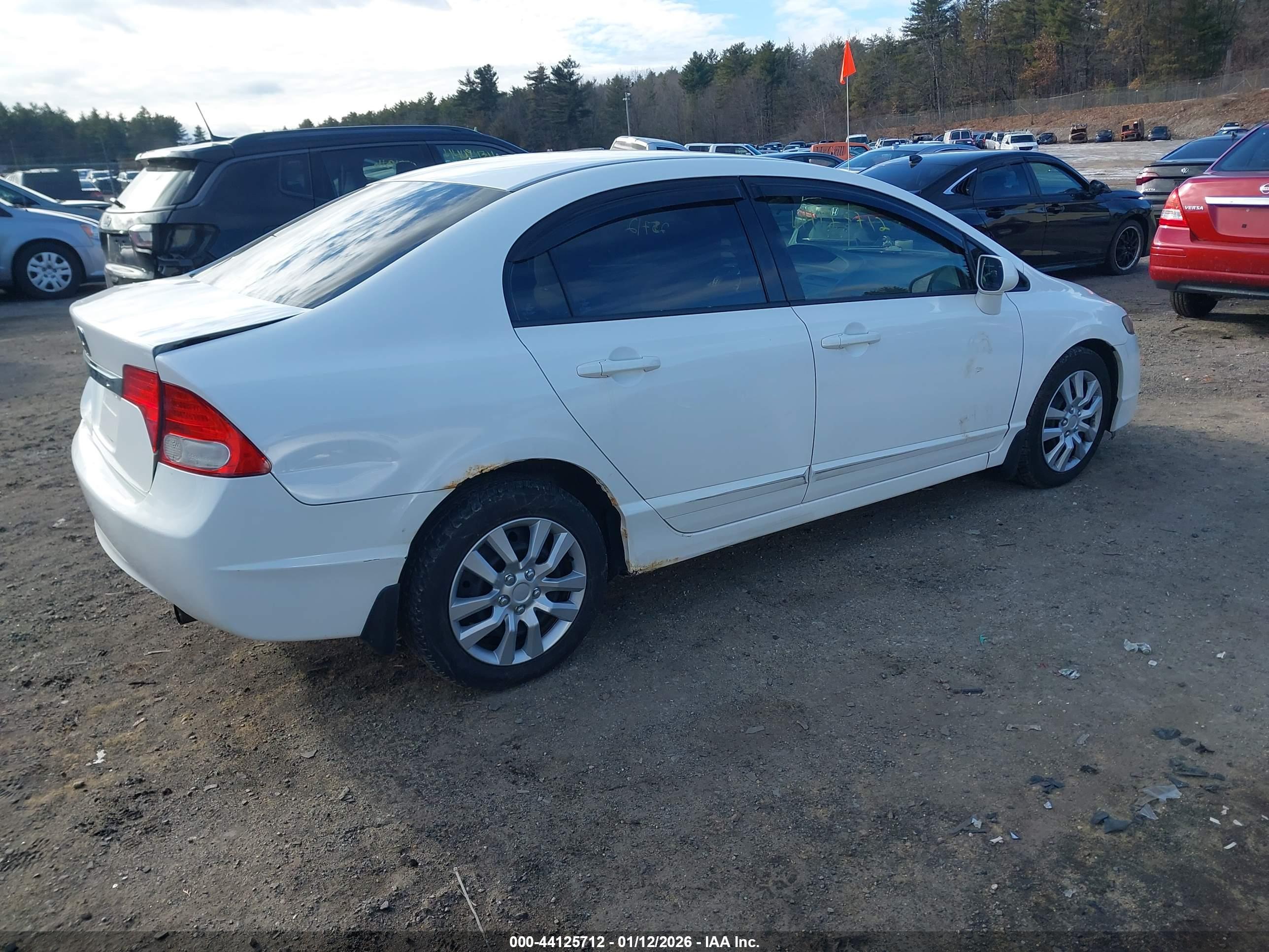 HONDA CIVIC image 4