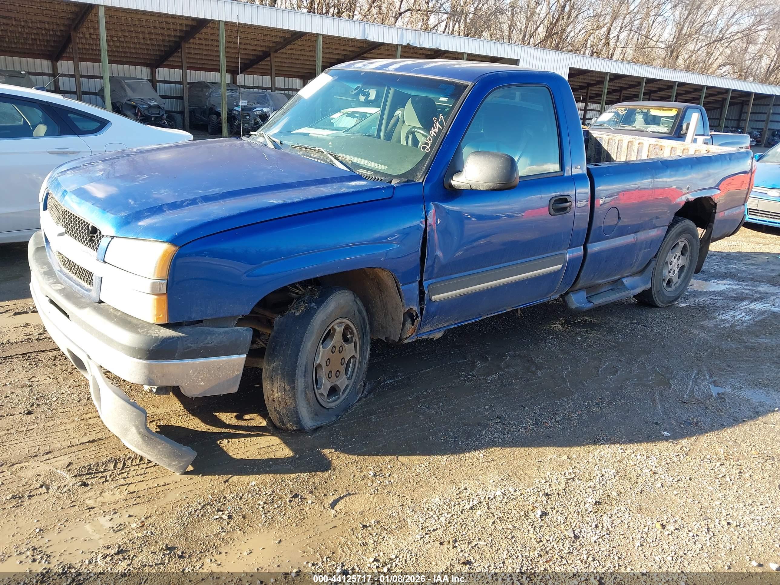CHEVROLET SILVERADO image 2