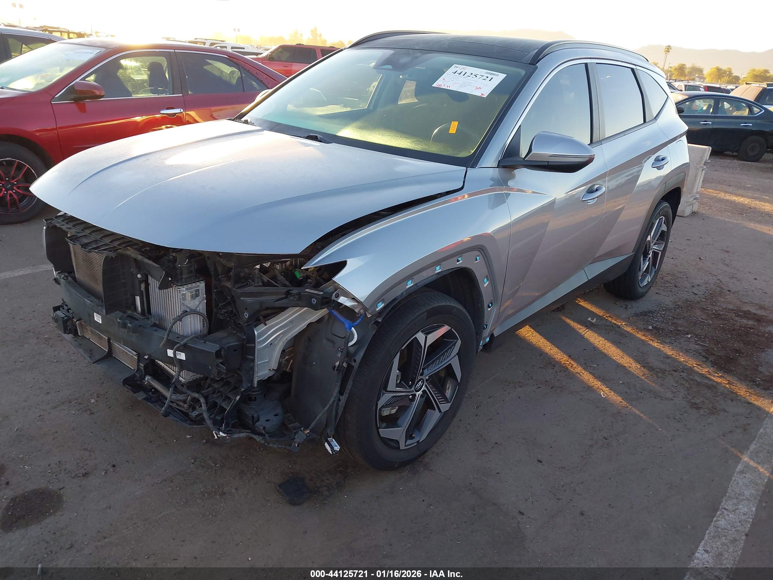 HYUNDAI TUCSON image 2