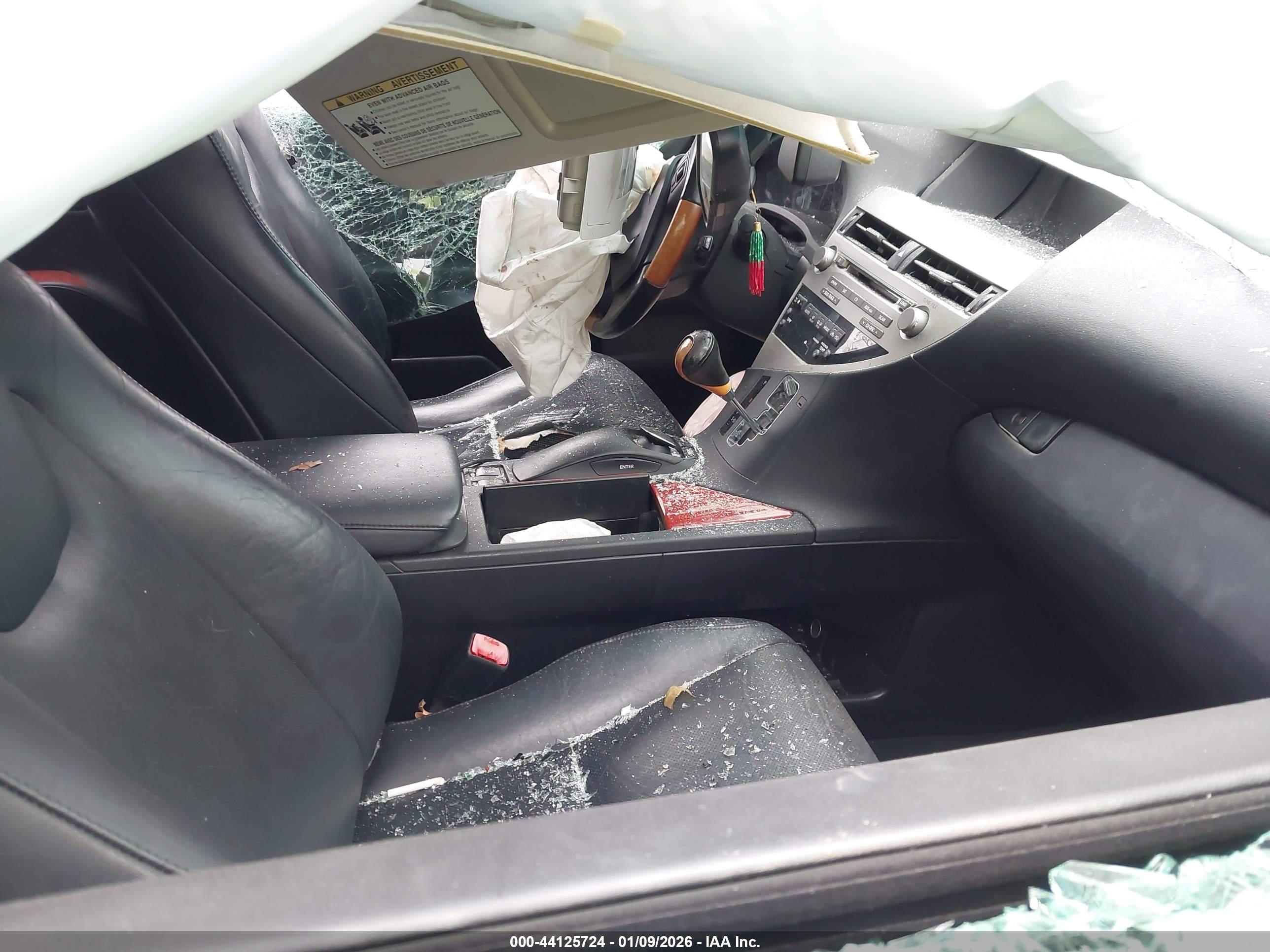 LEXUS RX image 5