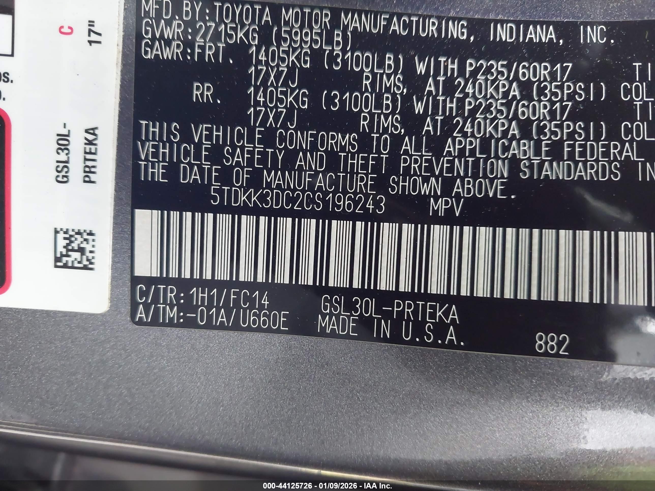 TOYOTA SIENNA image 9