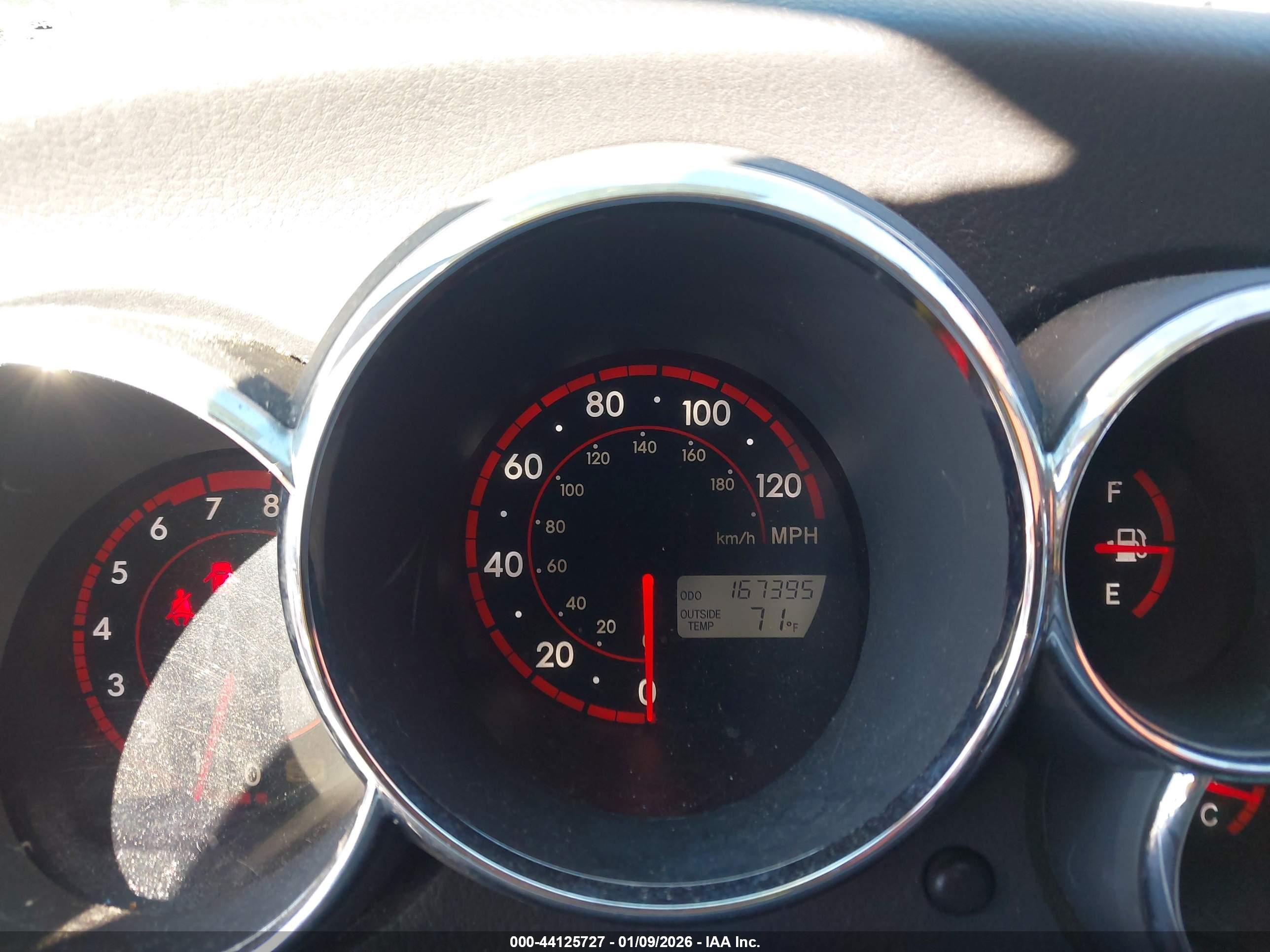 TOYOTA MATRIX image 7