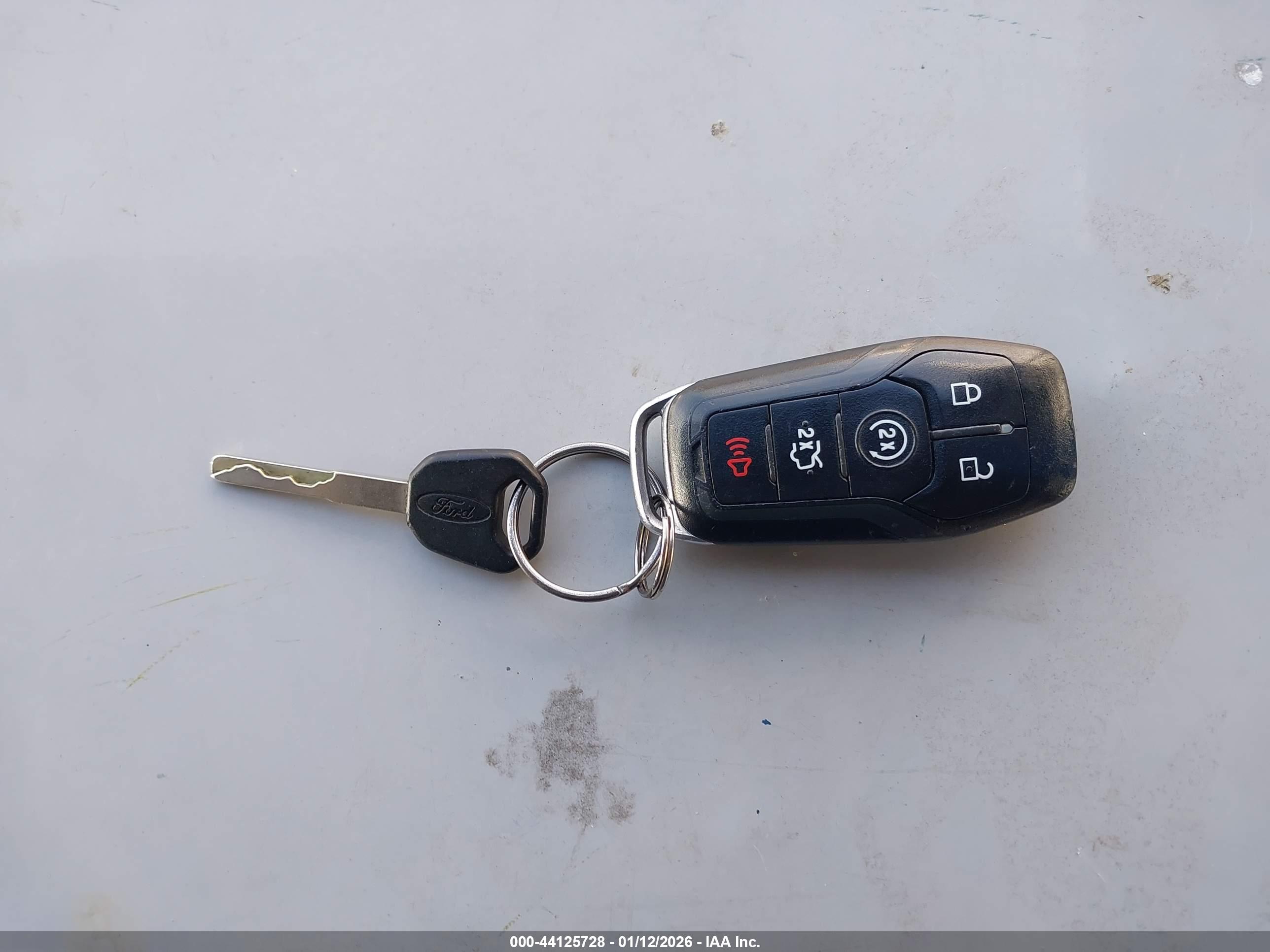 FORD MUSTANG image 11
