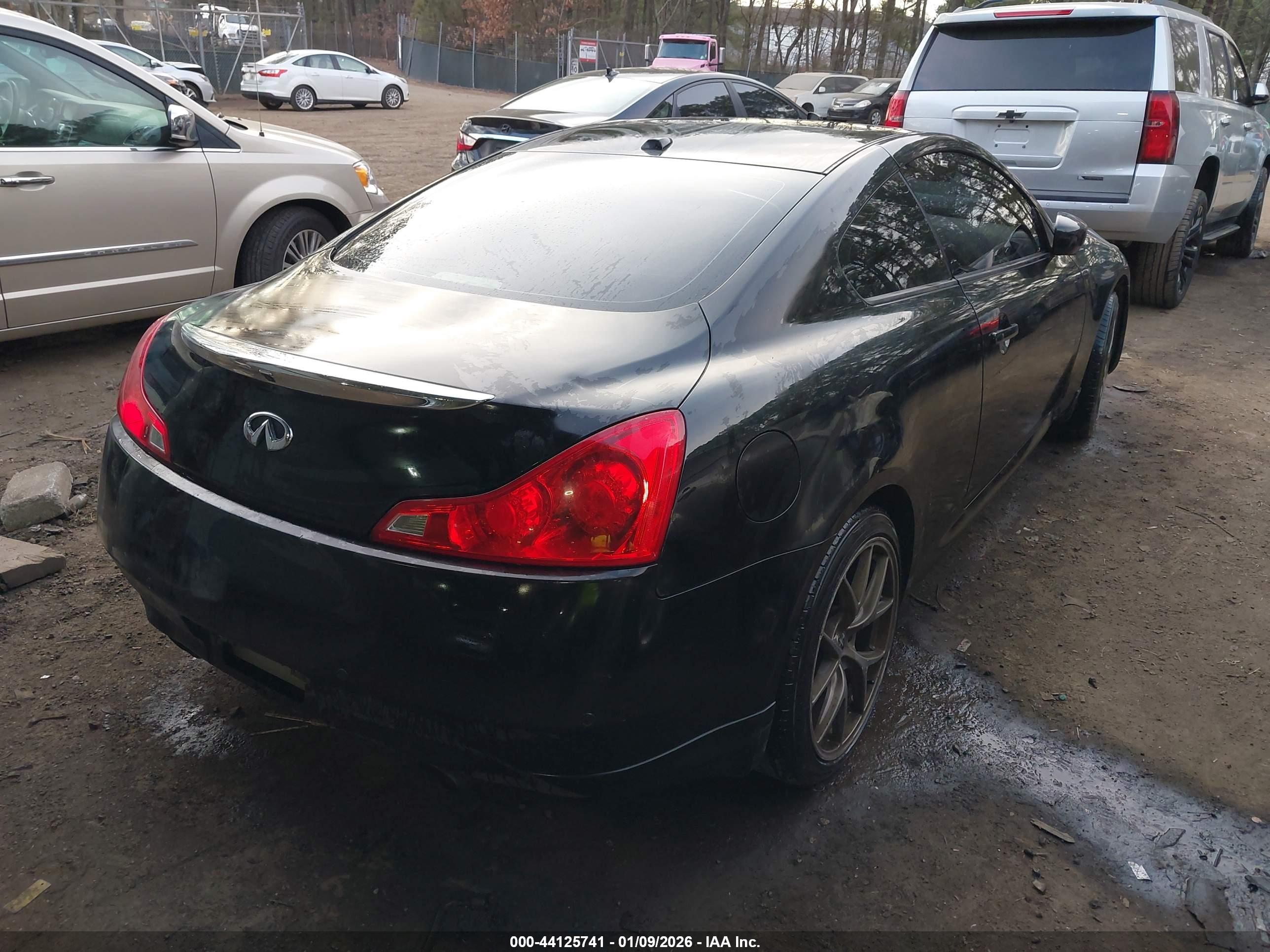 INFINITI G37X image 4