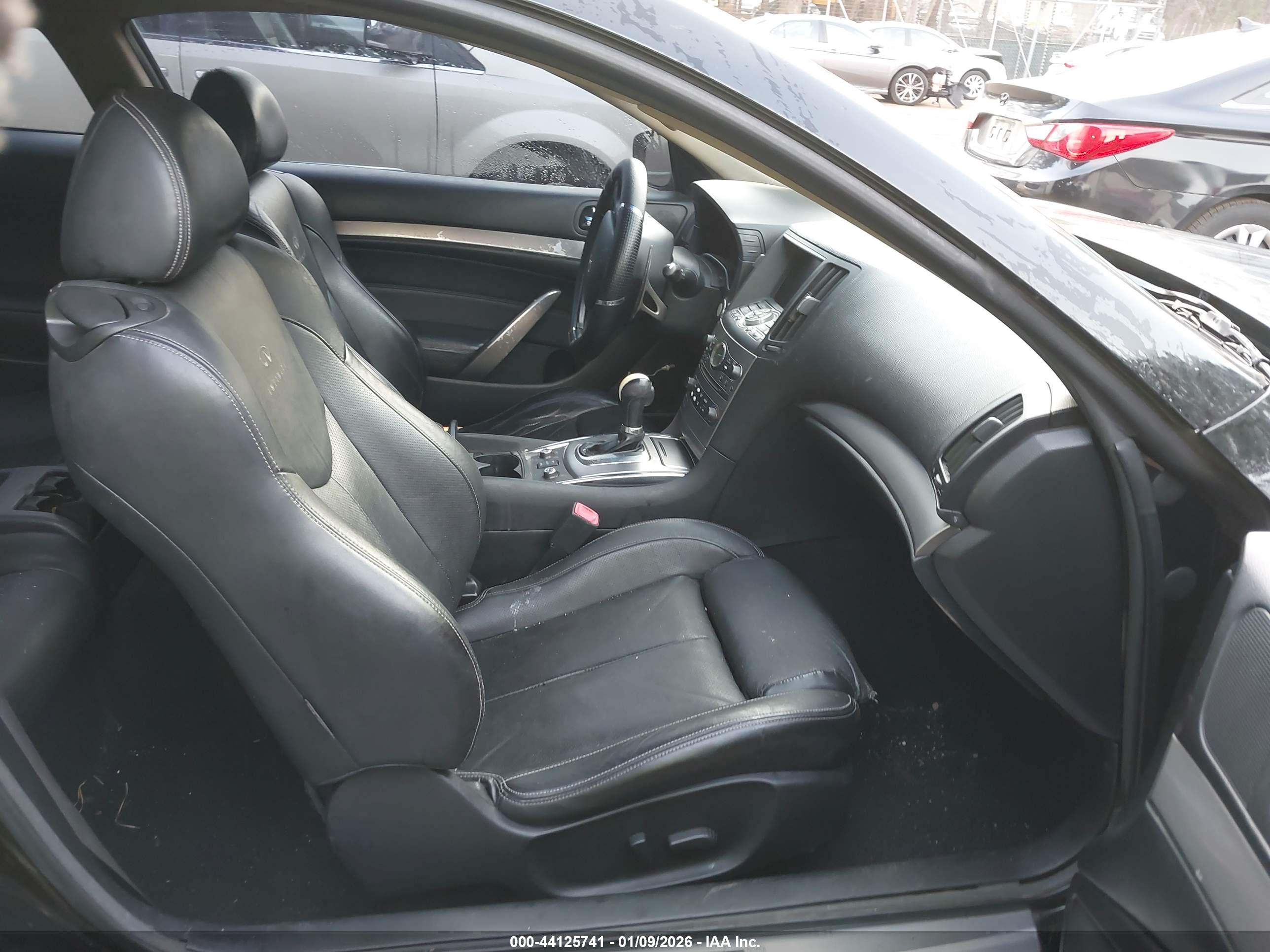 INFINITI G37X image 5