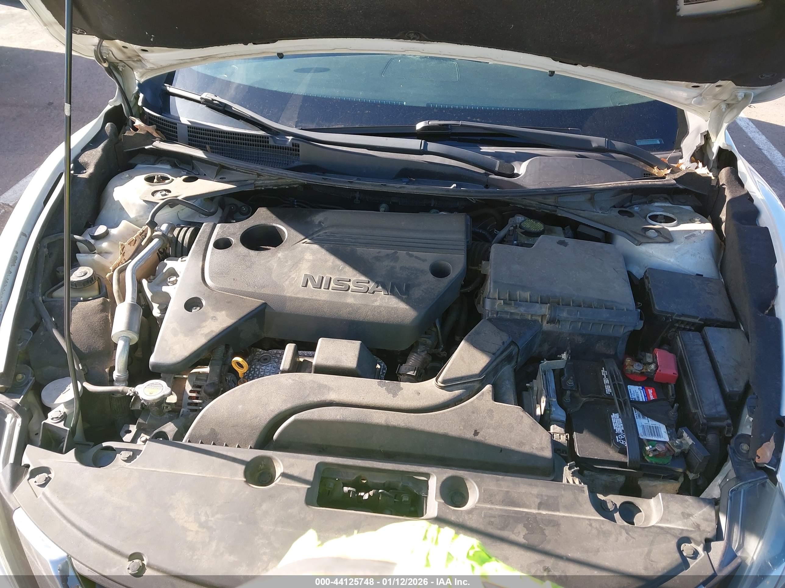 NISSAN ALTIMA image 10