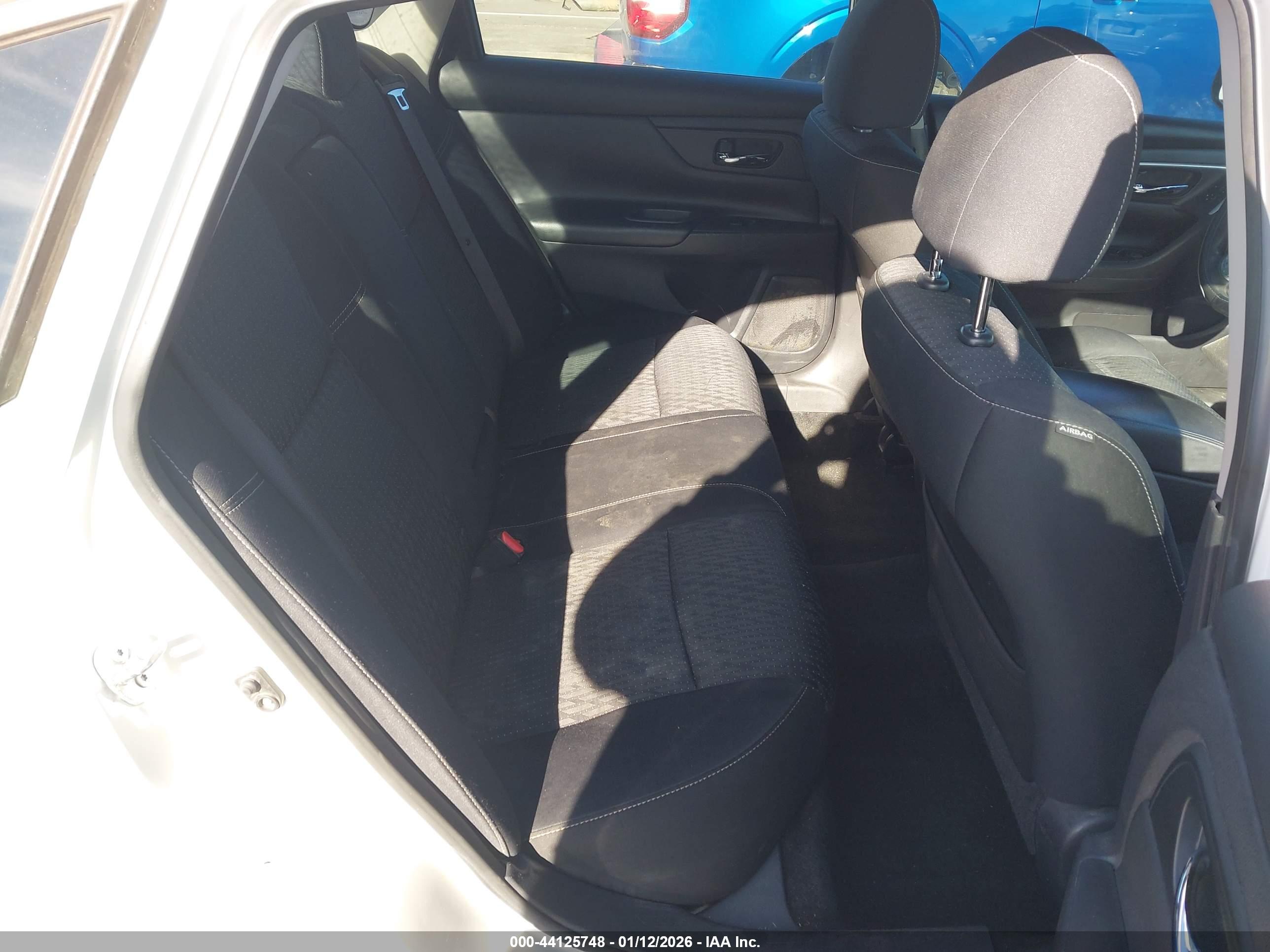 NISSAN ALTIMA image 8