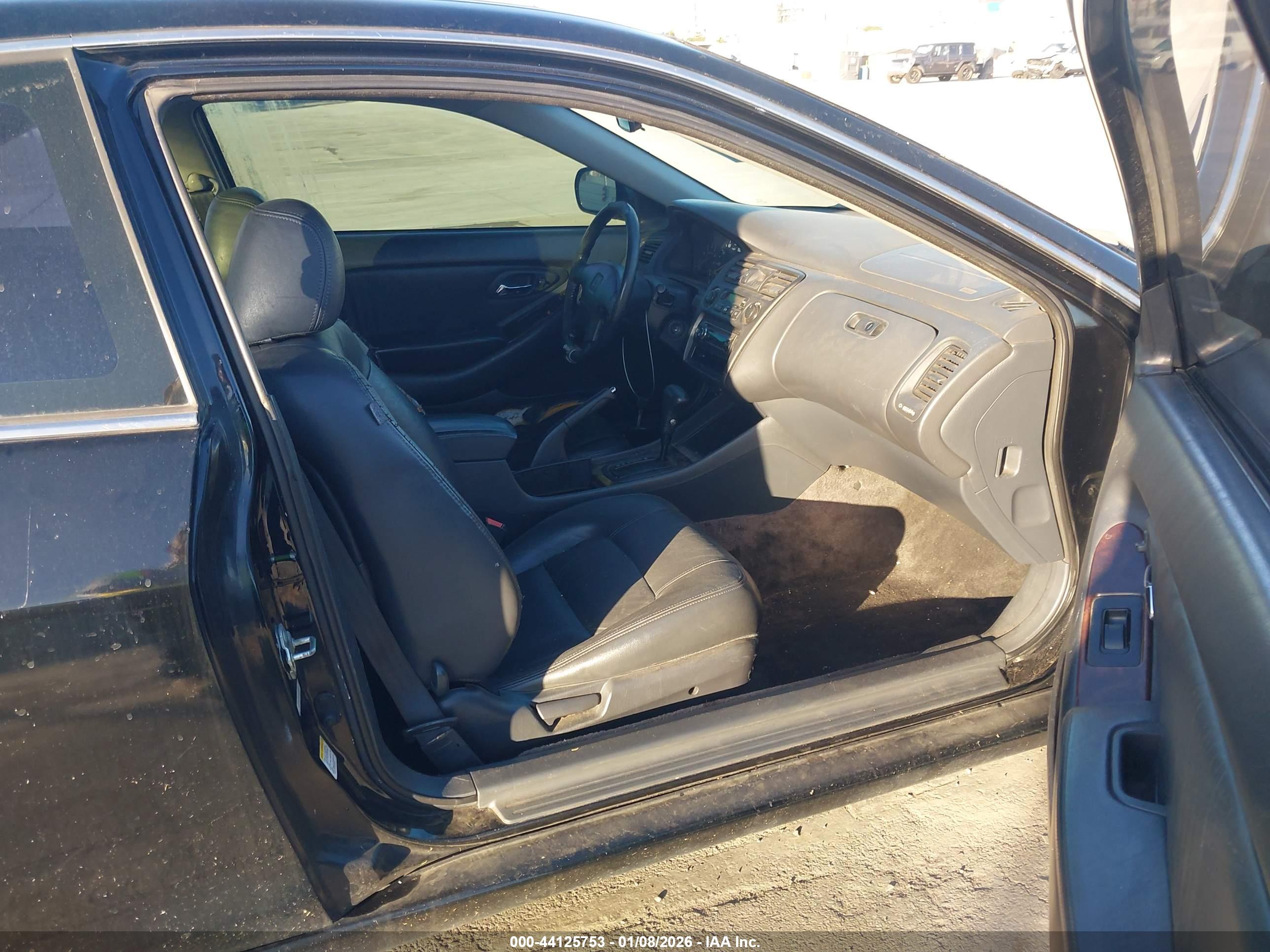 HONDA ACCORD image 5