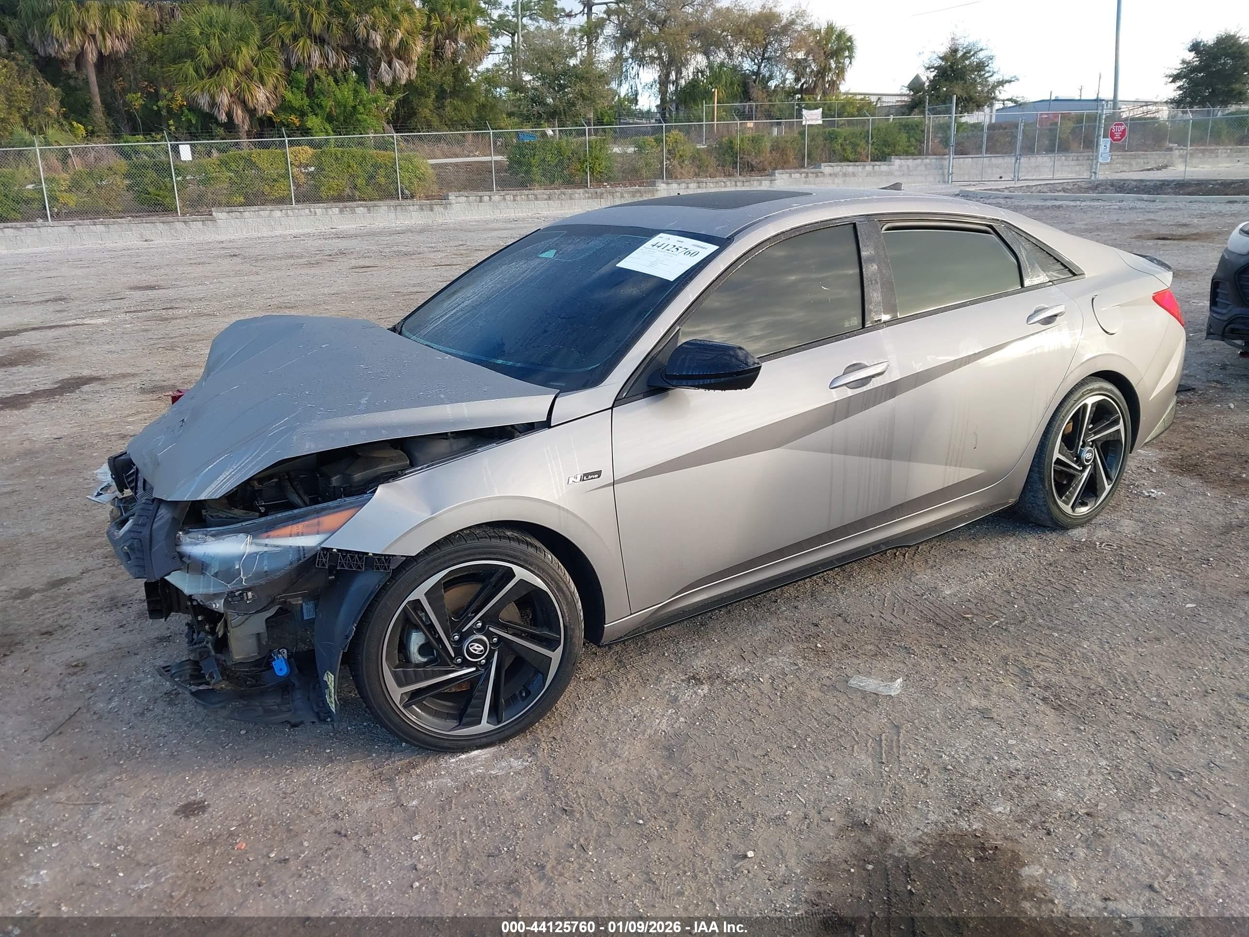 HYUNDAI ELANTRA image 2