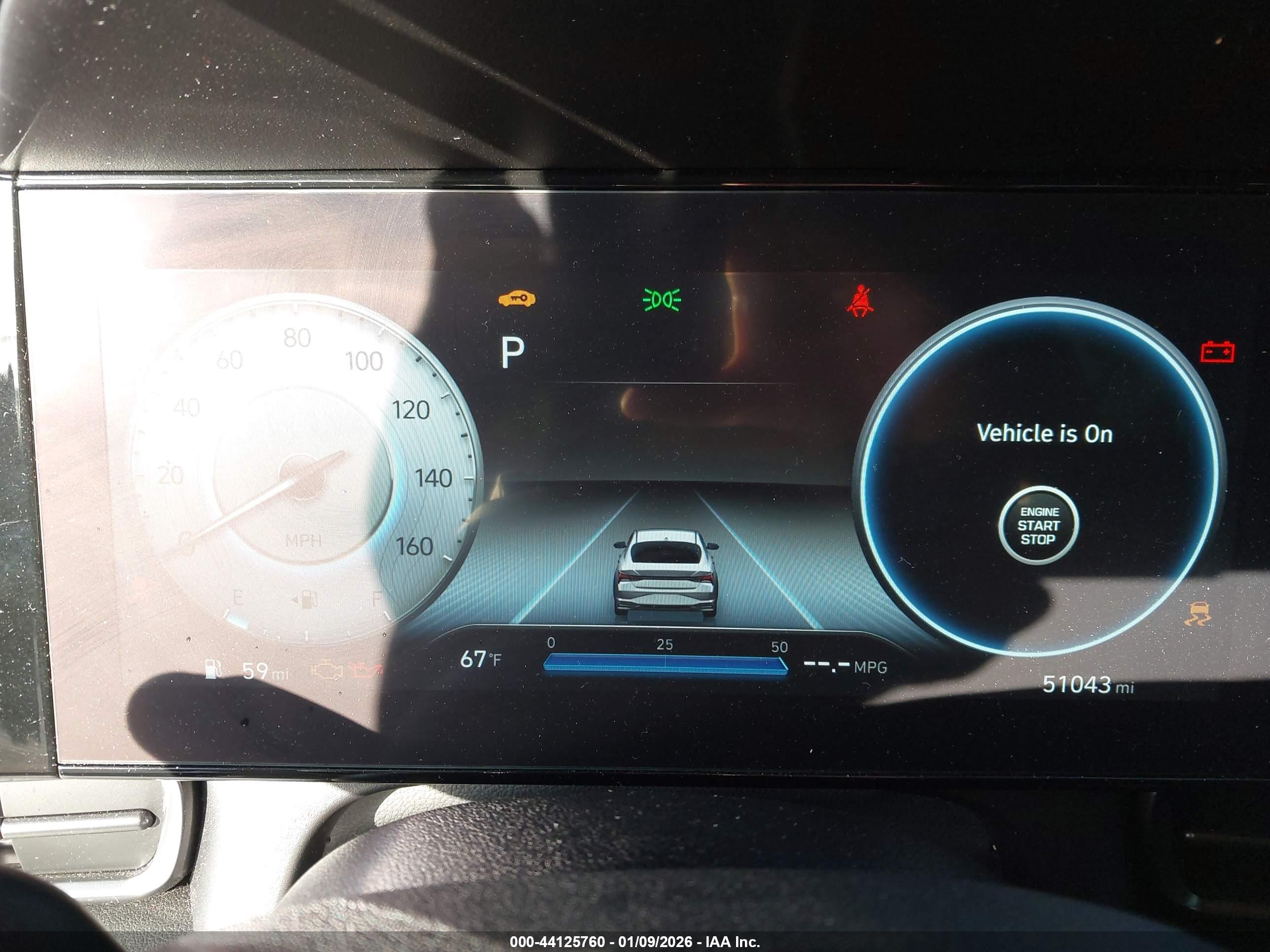 HYUNDAI ELANTRA image 7