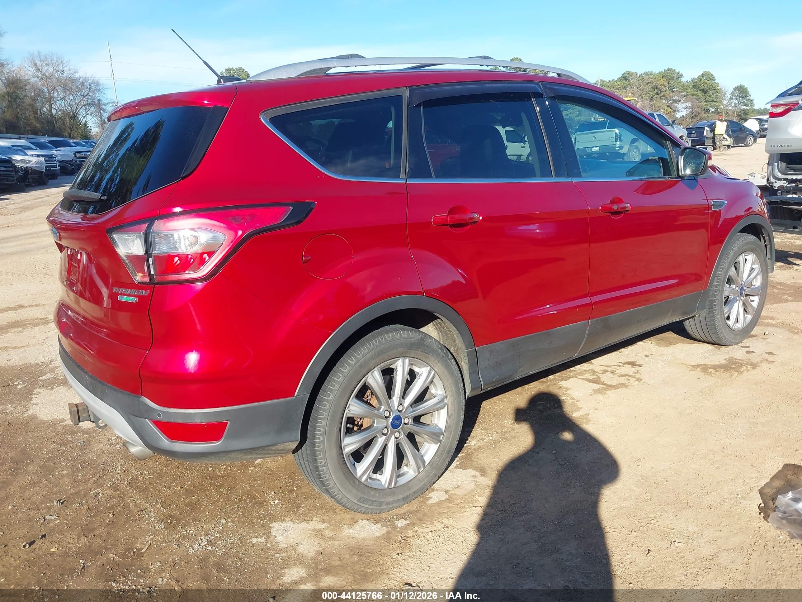 FORD ESCAPE image 4