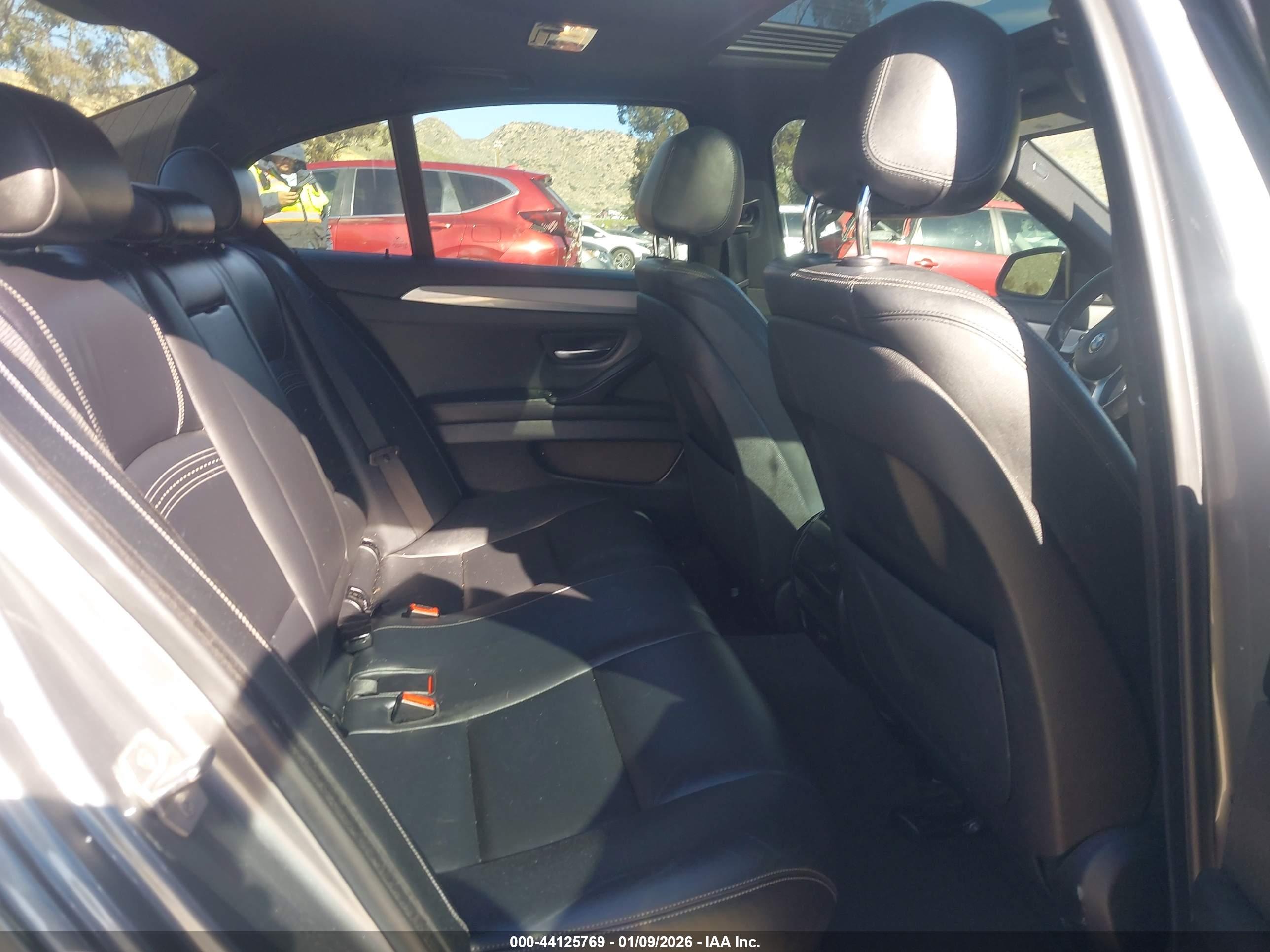 BMW 535D image 8
