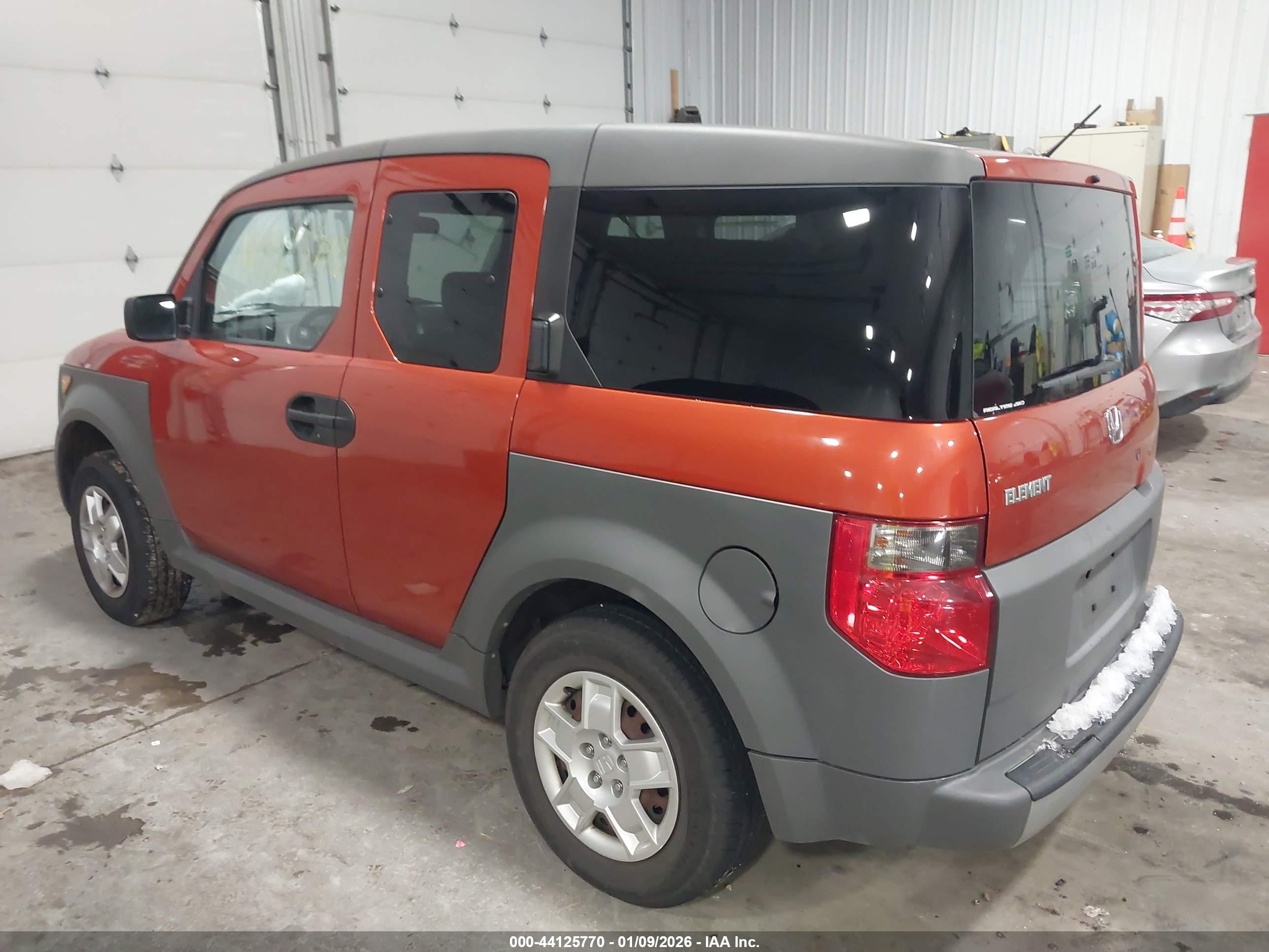 HONDA ELEMENT image 3