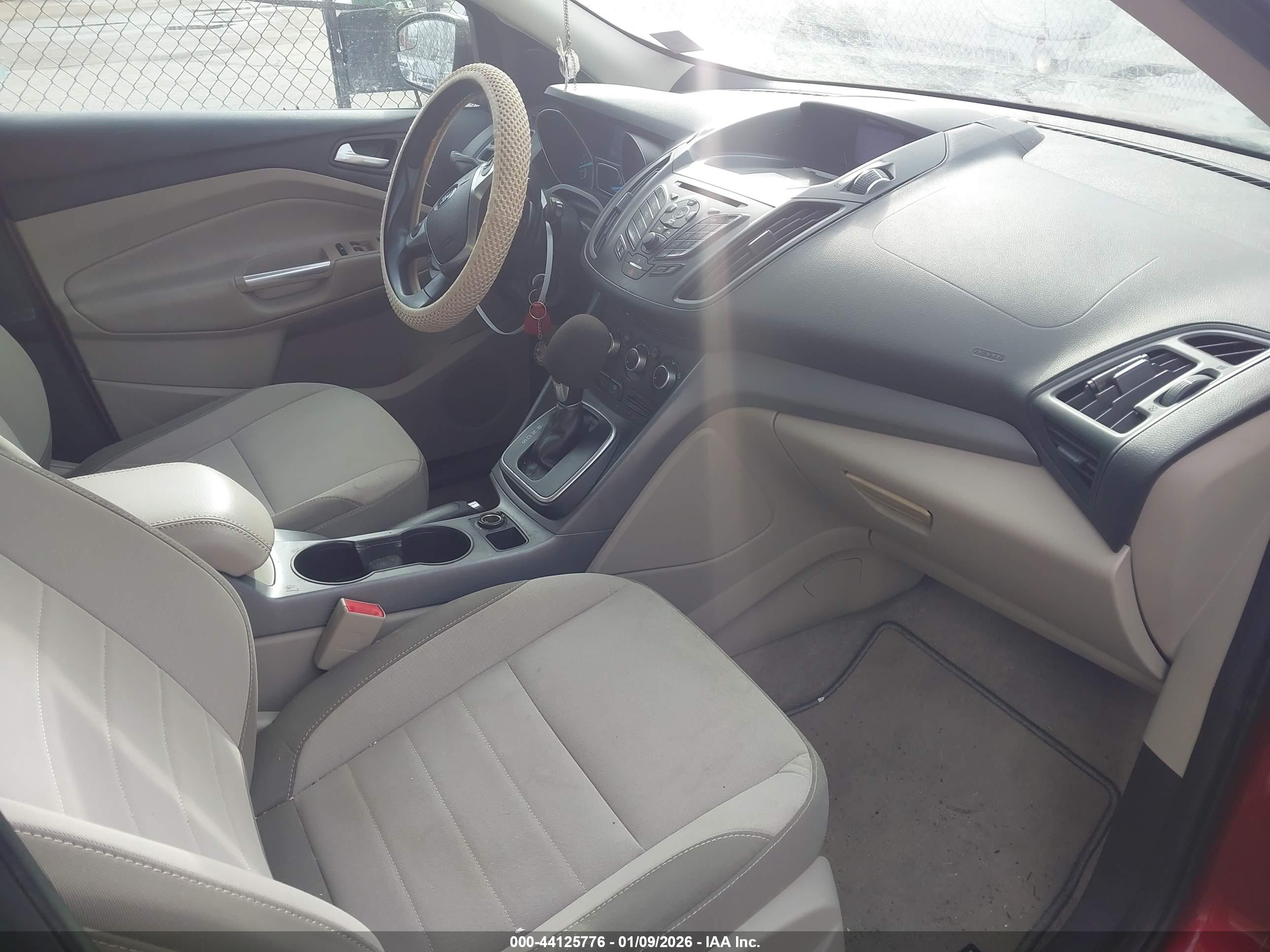 FORD ESCAPE image 5
