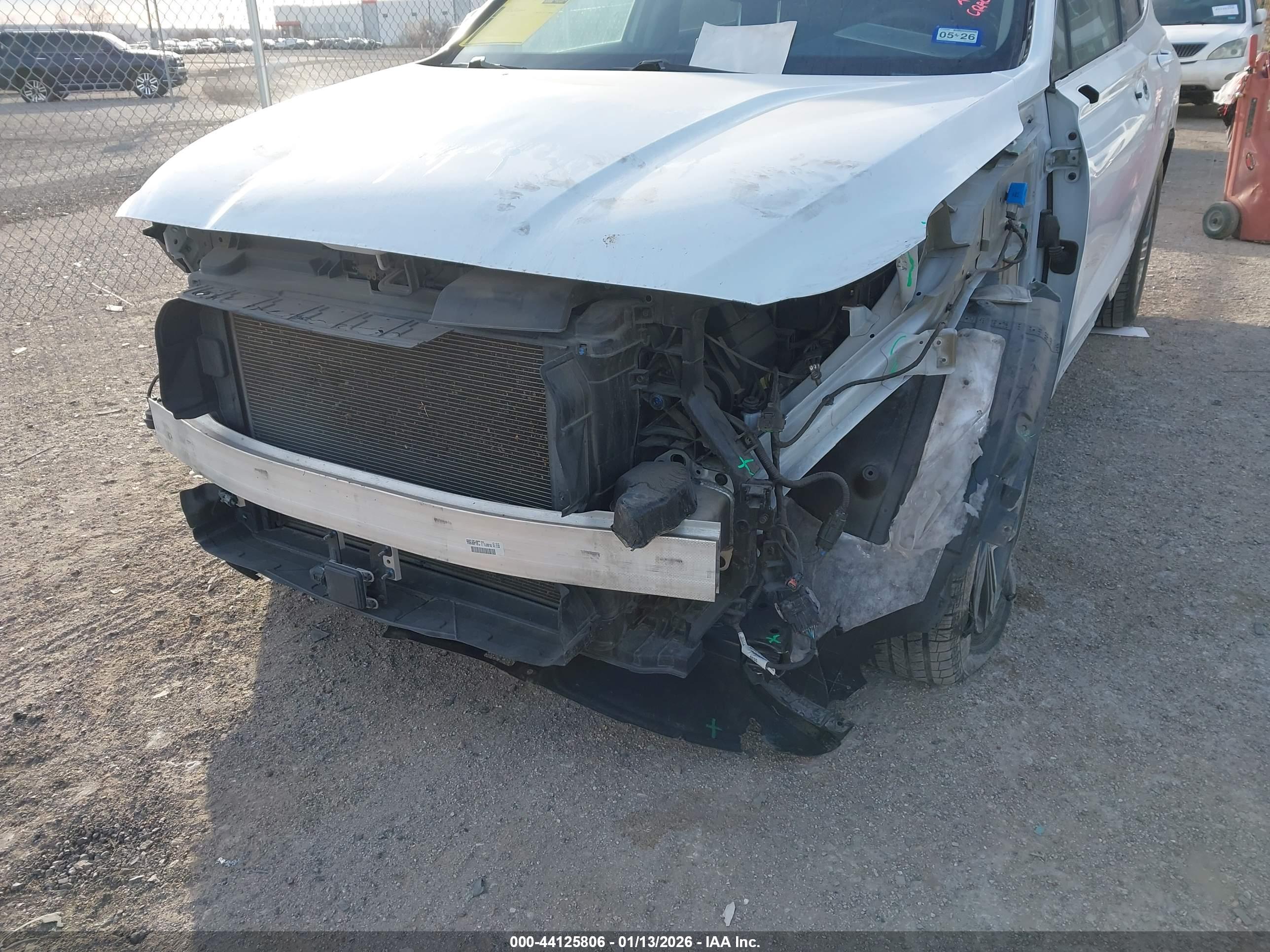 HYUNDAI SANTA image 6