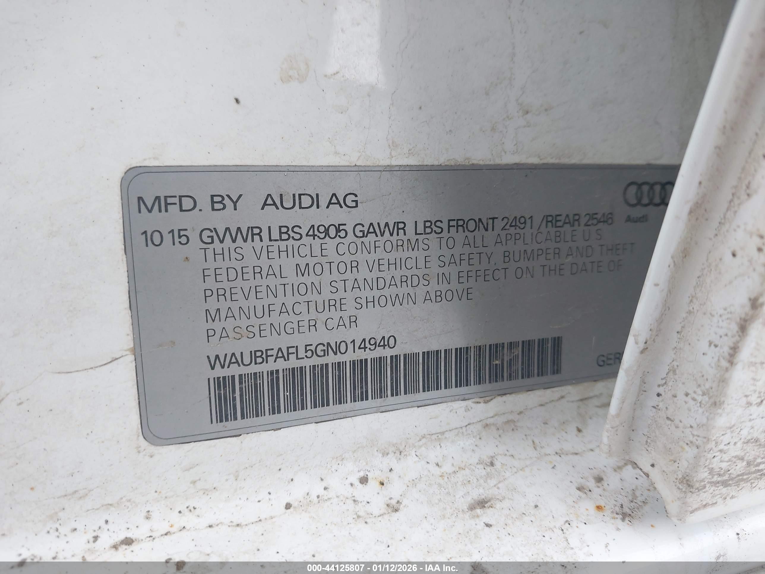 AUDI A4 image 9