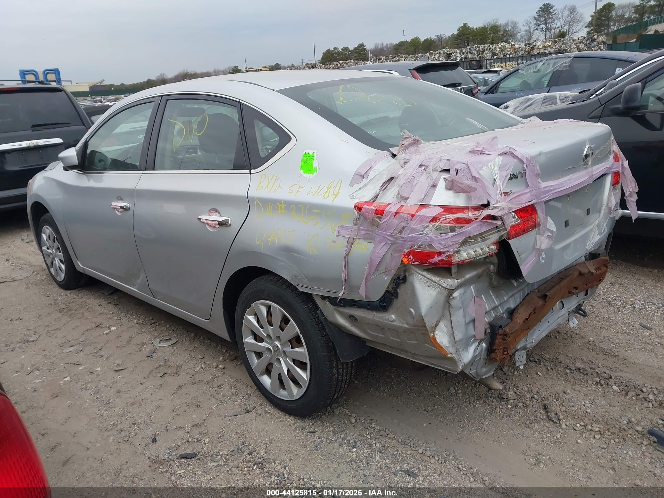 NISSAN SENTRA image 3
