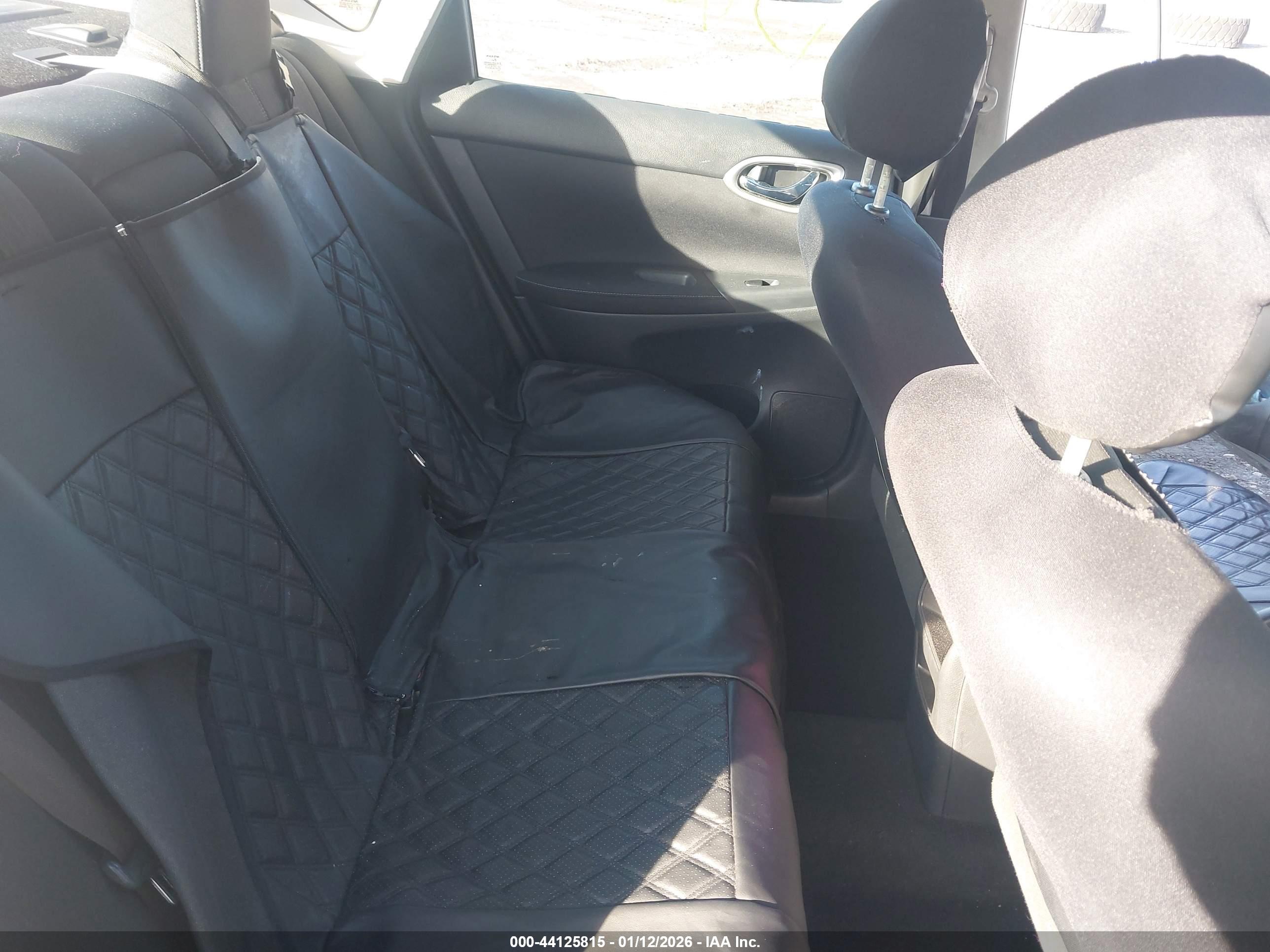 NISSAN SENTRA image 8
