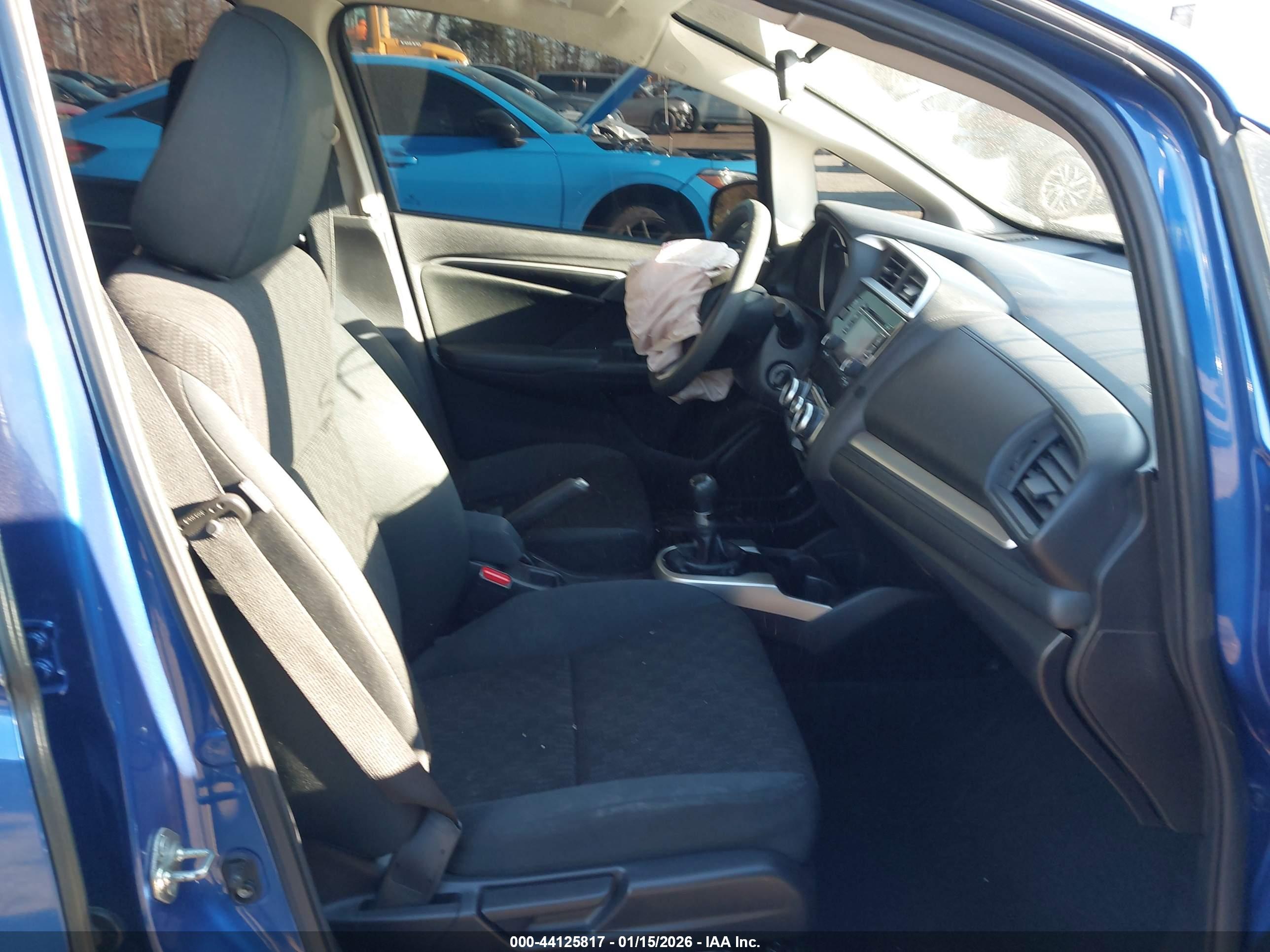 HONDA FIT image 5