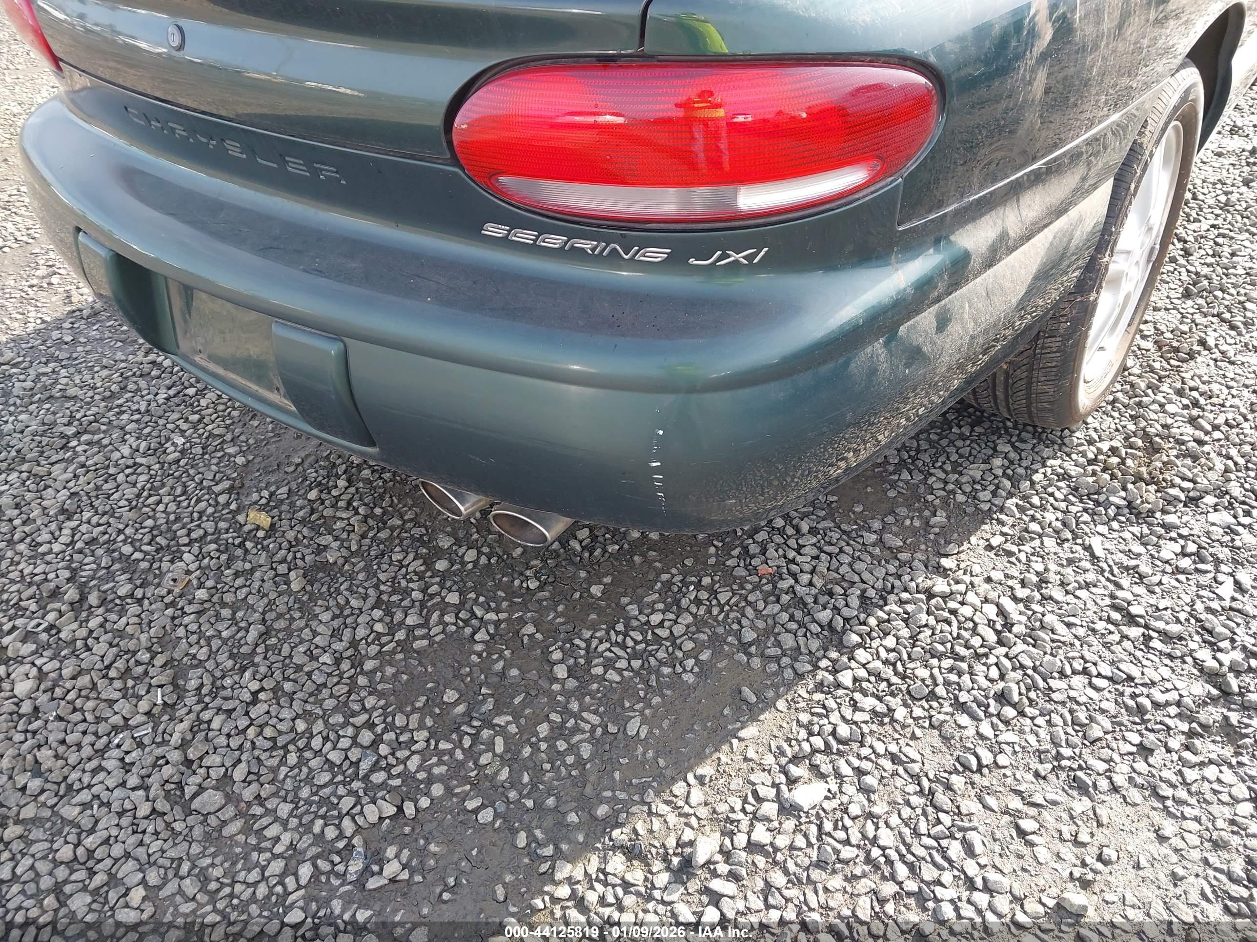 CHRYSLER SEBRING image 6
