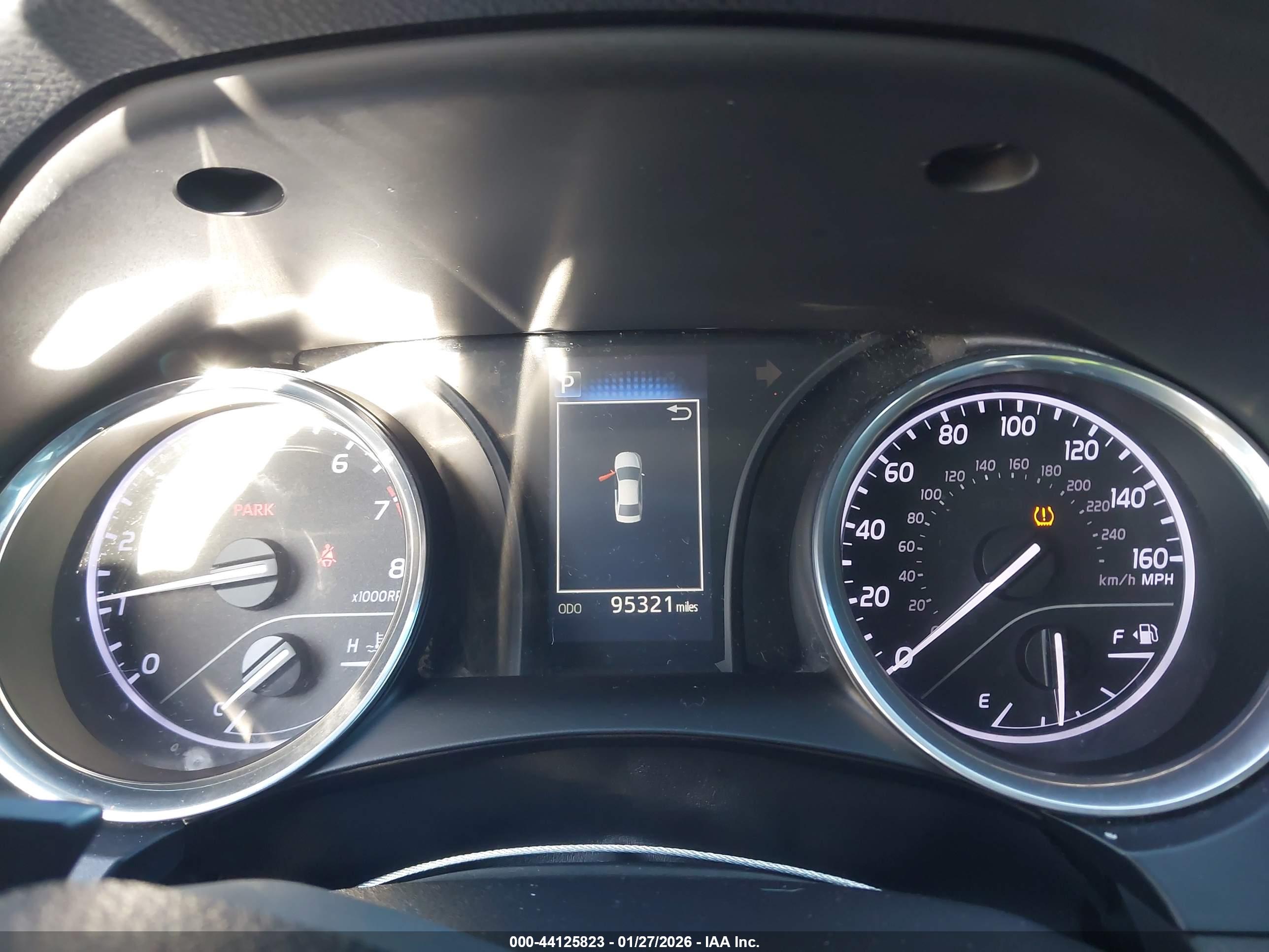 TOYOTA CAMRY image 7