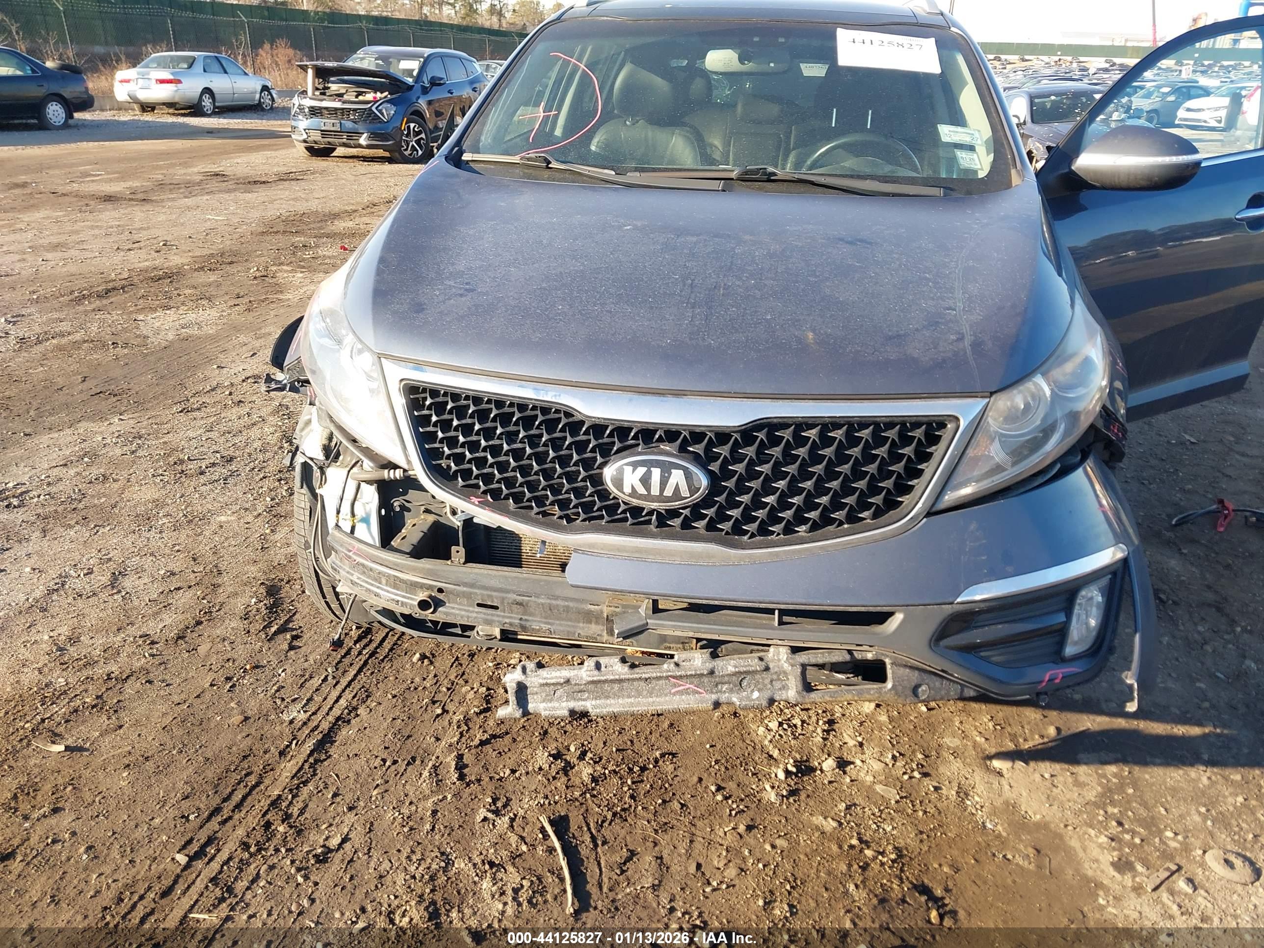 KIA SPORTAGE image 6