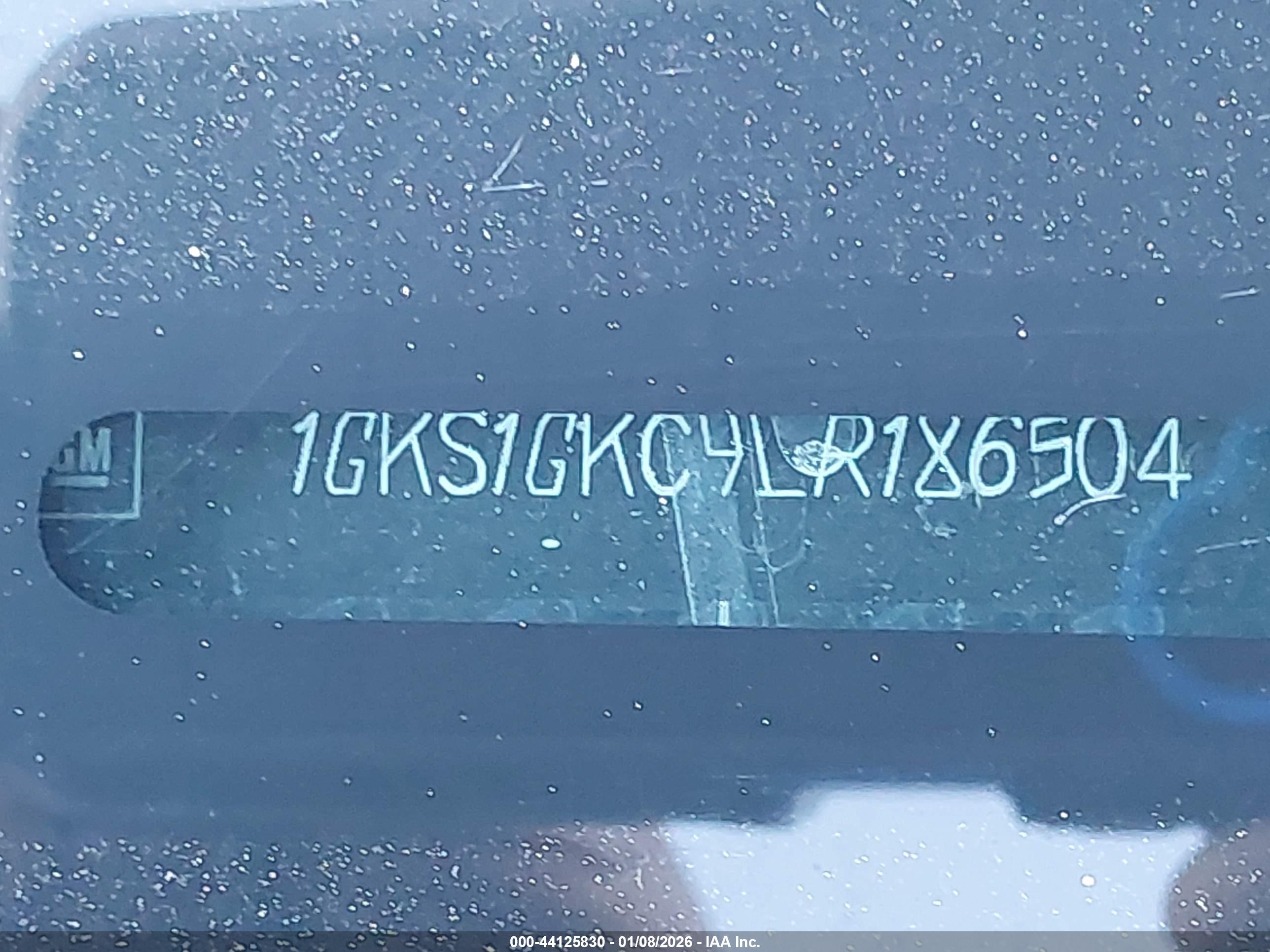 GMC YUKON image 9