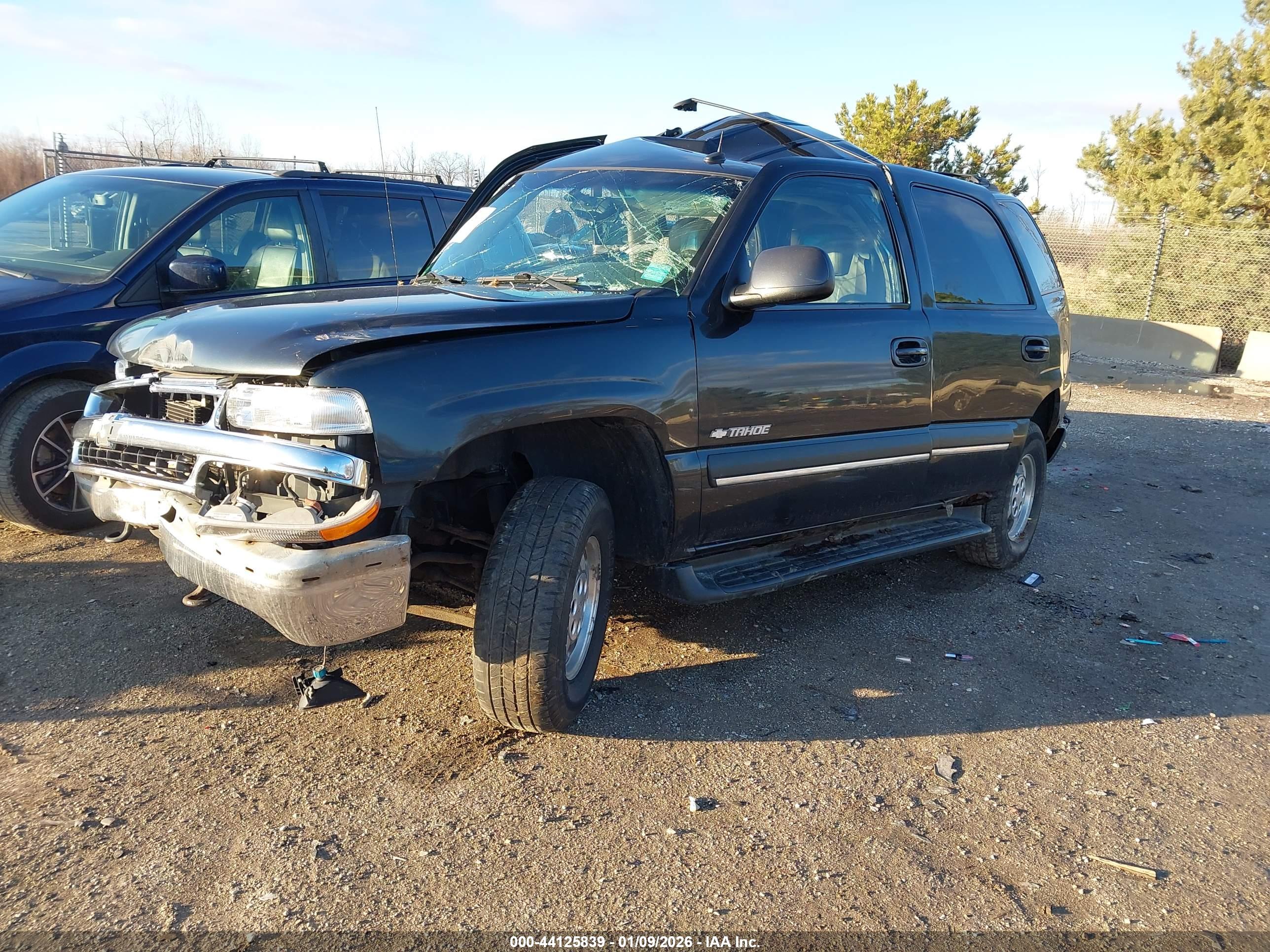 CHEVROLET TAHOE image 2