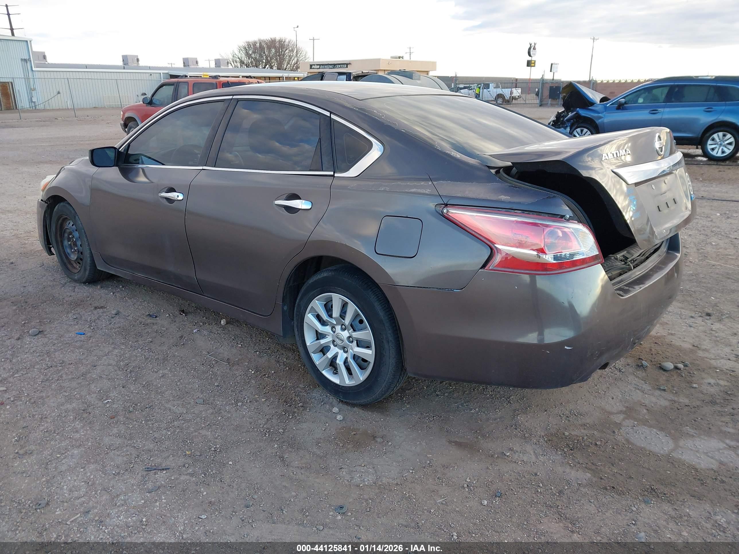 NISSAN ALTIMA image 3